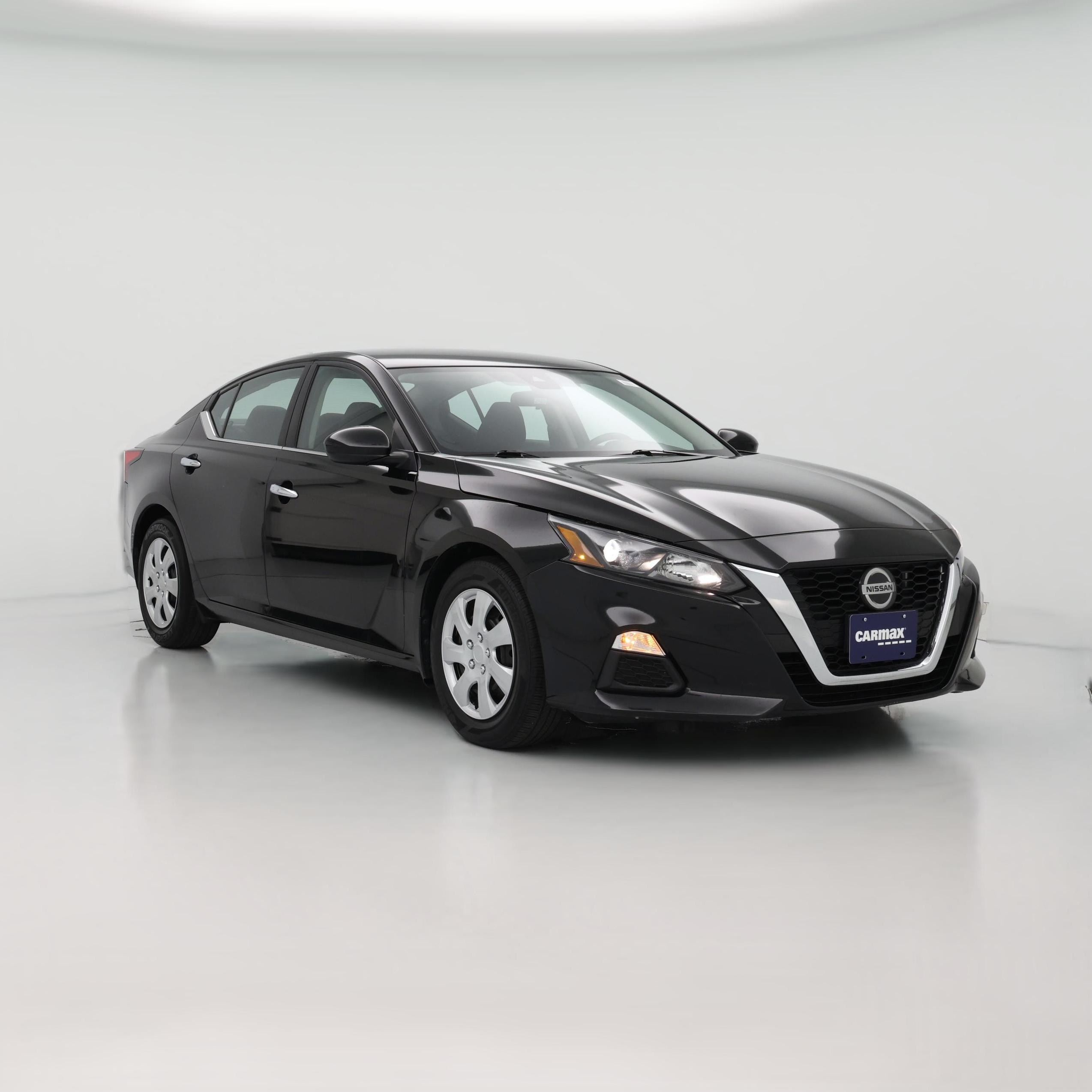 Thumbnail: 2022 Nissan Altima - 1