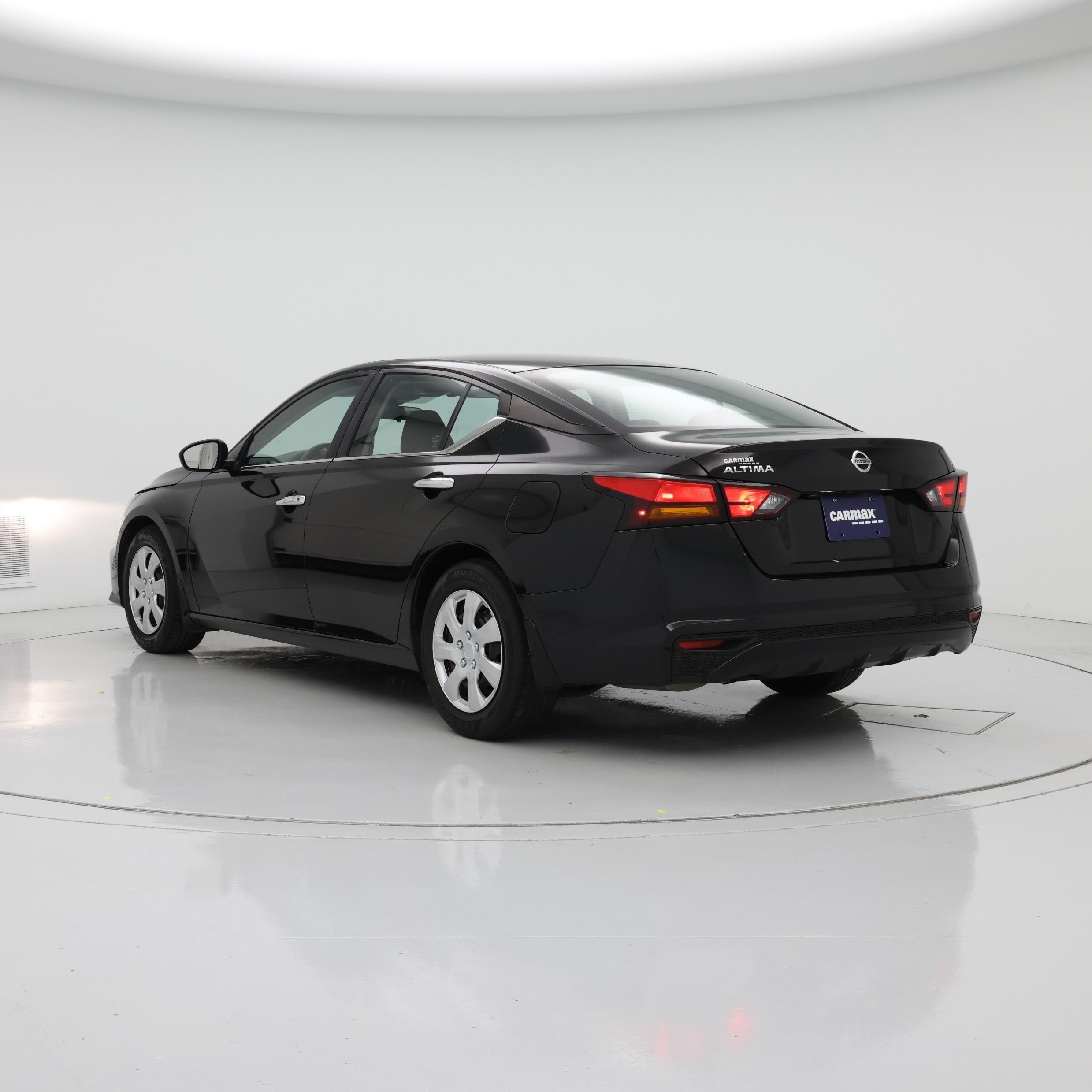 Thumbnail: 2022 Nissan Altima - 2