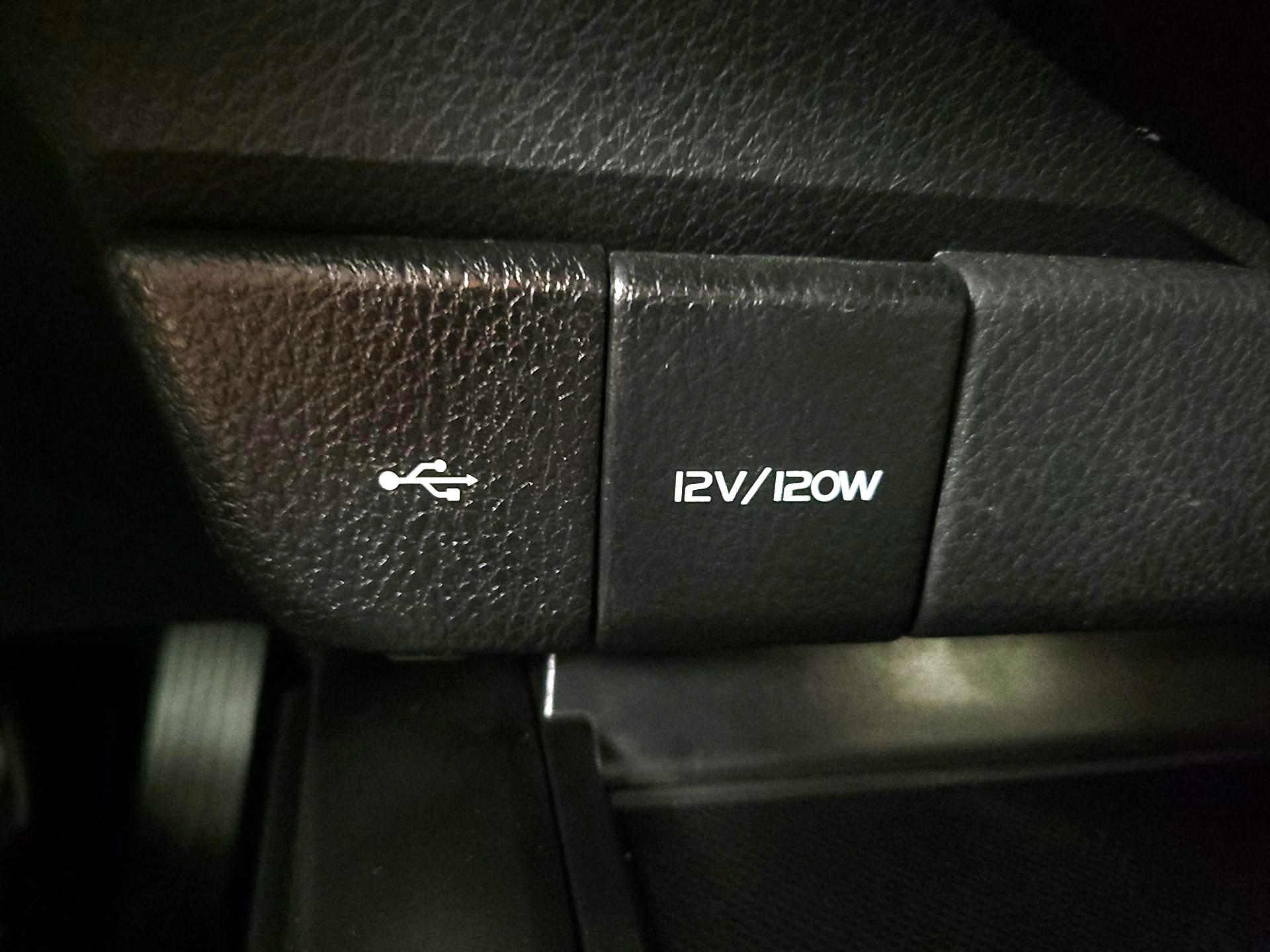 Thumbnail: 2024 Toyota Camry - 18