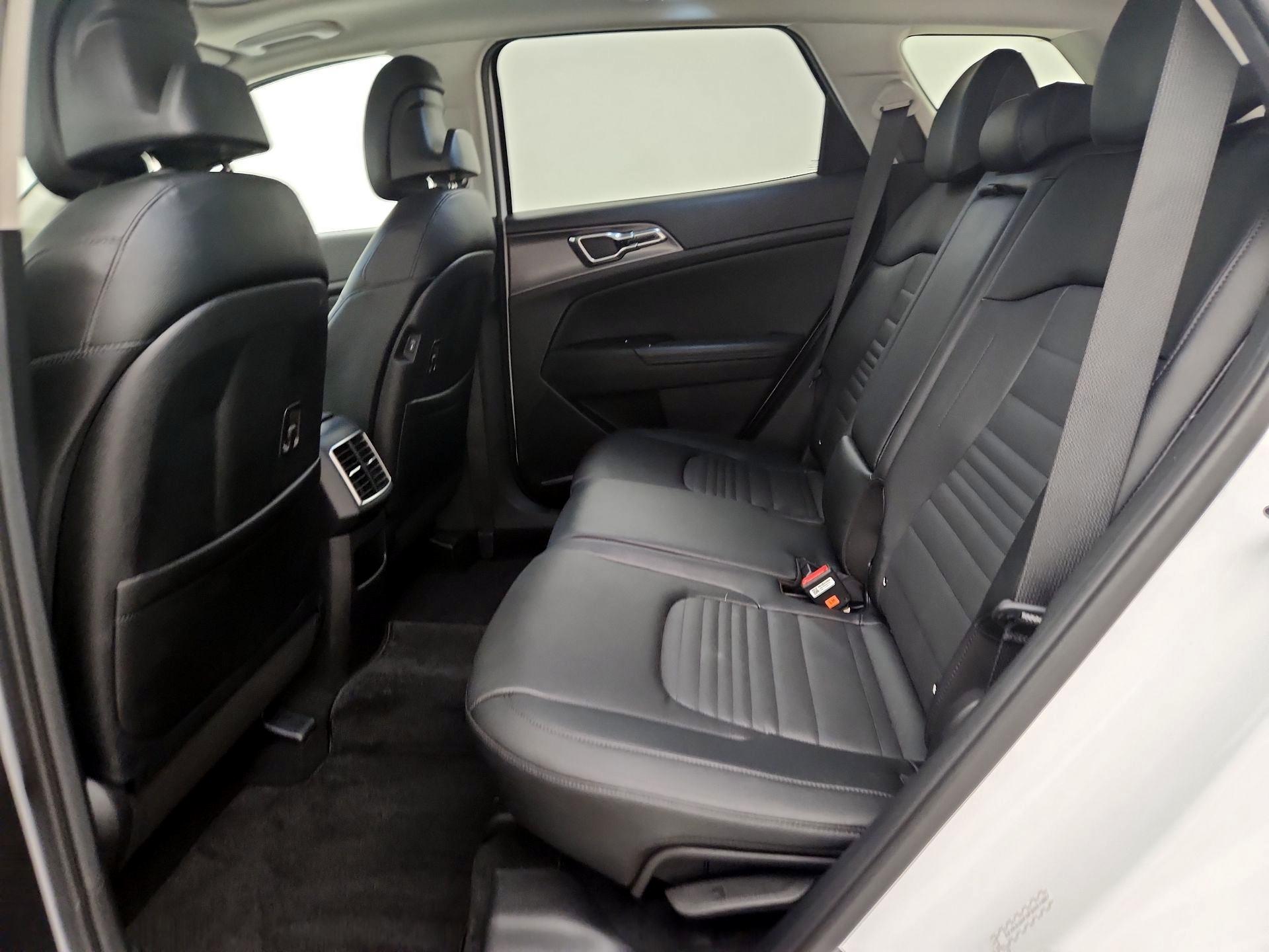 Thumbnail: 2023 Kia Sportage - 20