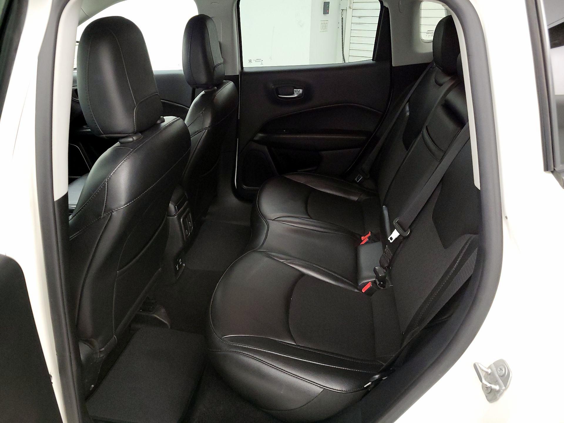 Thumbnail: 2020 Jeep Compass - 19