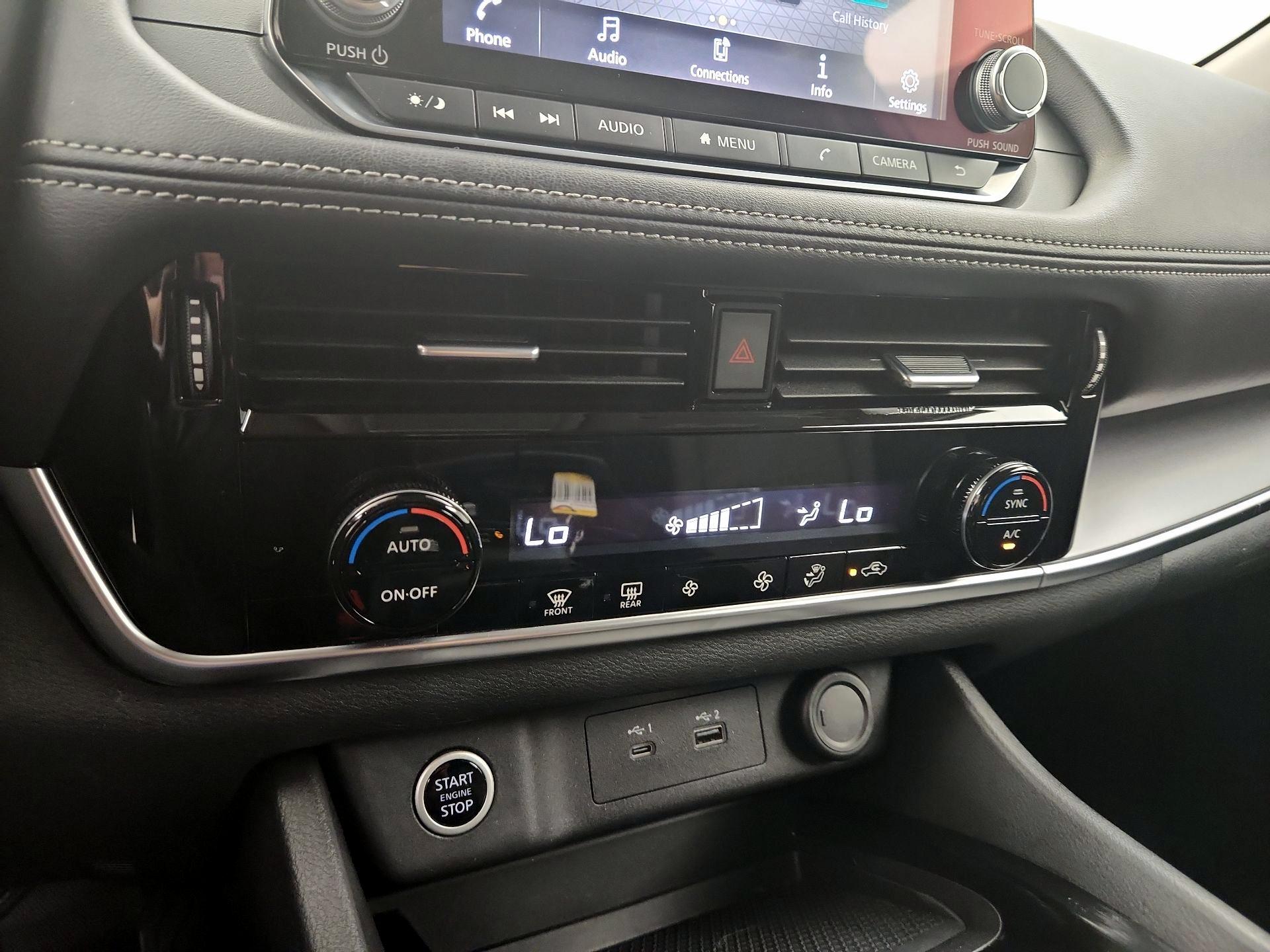 Thumbnail: 2021 Nissan Rogue - 16