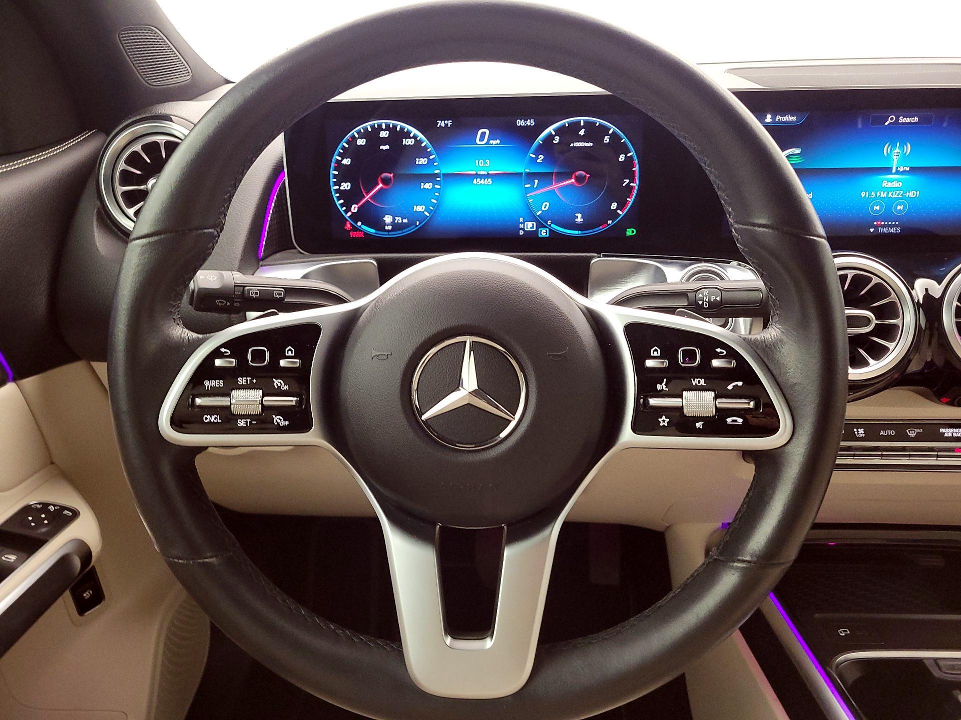 Thumbnail: 2021 Mercedes-Benz GLB - 10