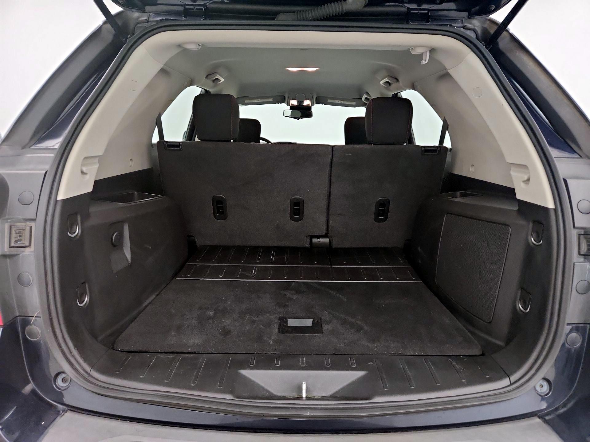 Thumbnail: 2017 Chevrolet Equinox - 19