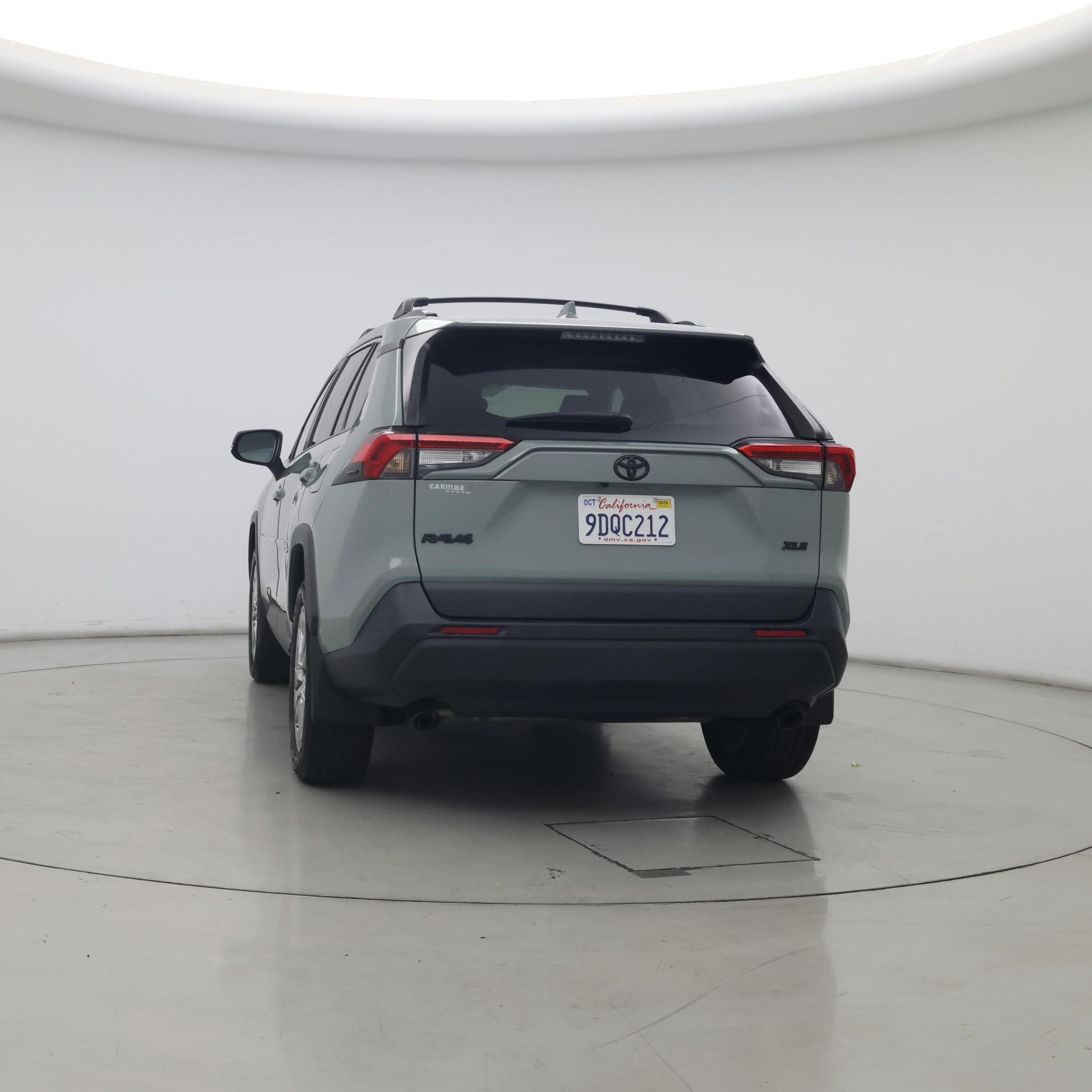 Thumbnail: 2022 Toyota RAV4 - 6