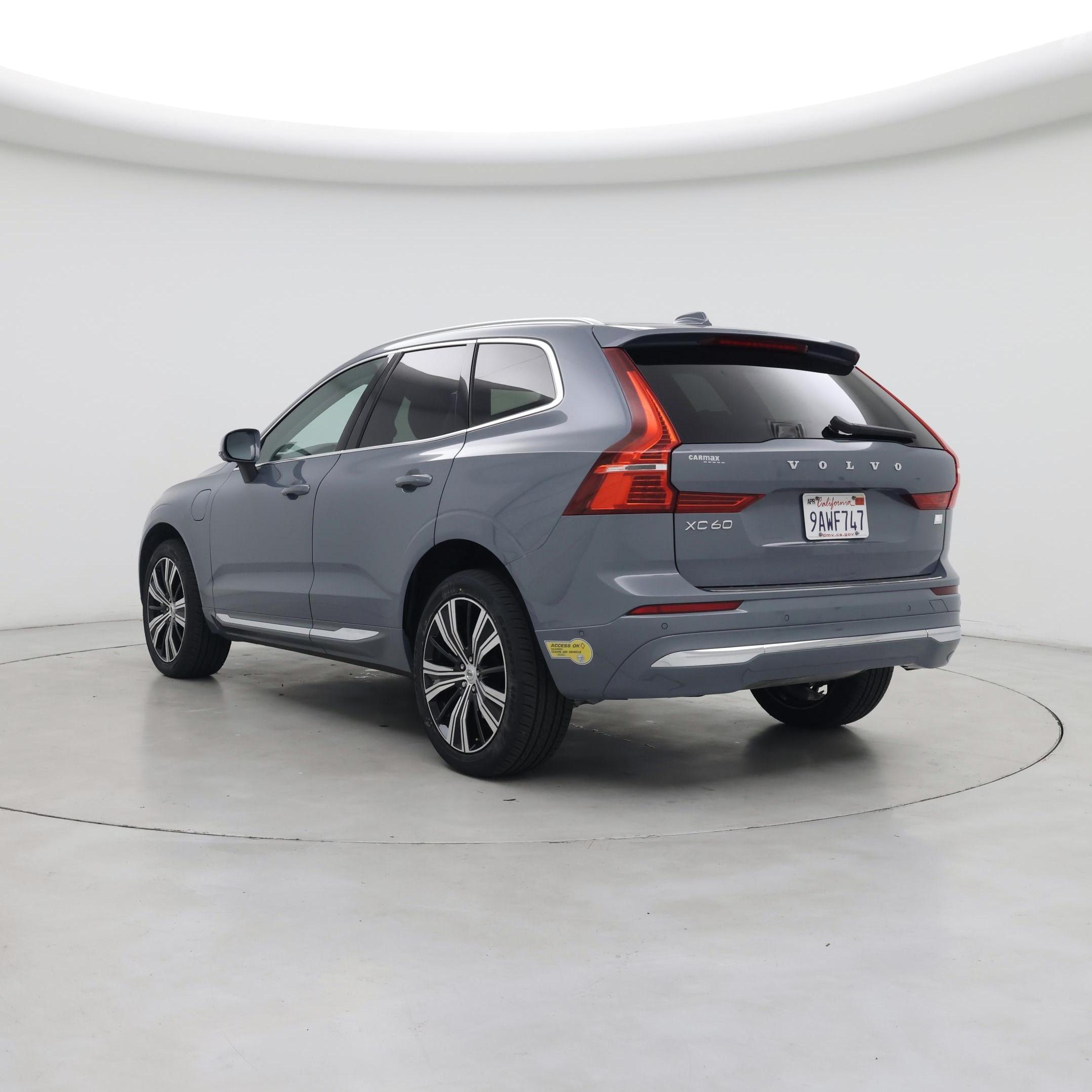 Thumbnail: 2022 Volvo XC60 - 2