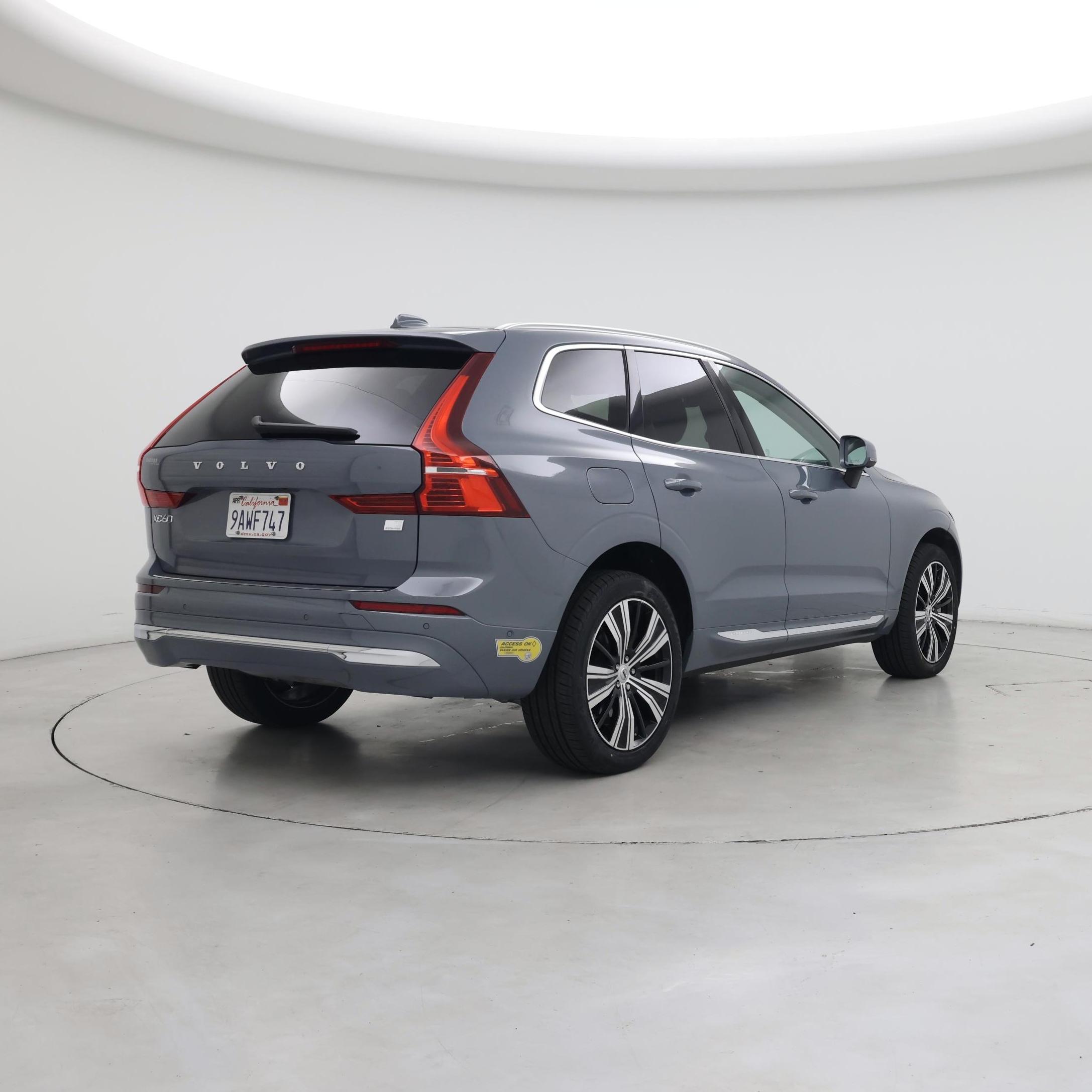 Thumbnail: 2022 Volvo XC60 - 8
