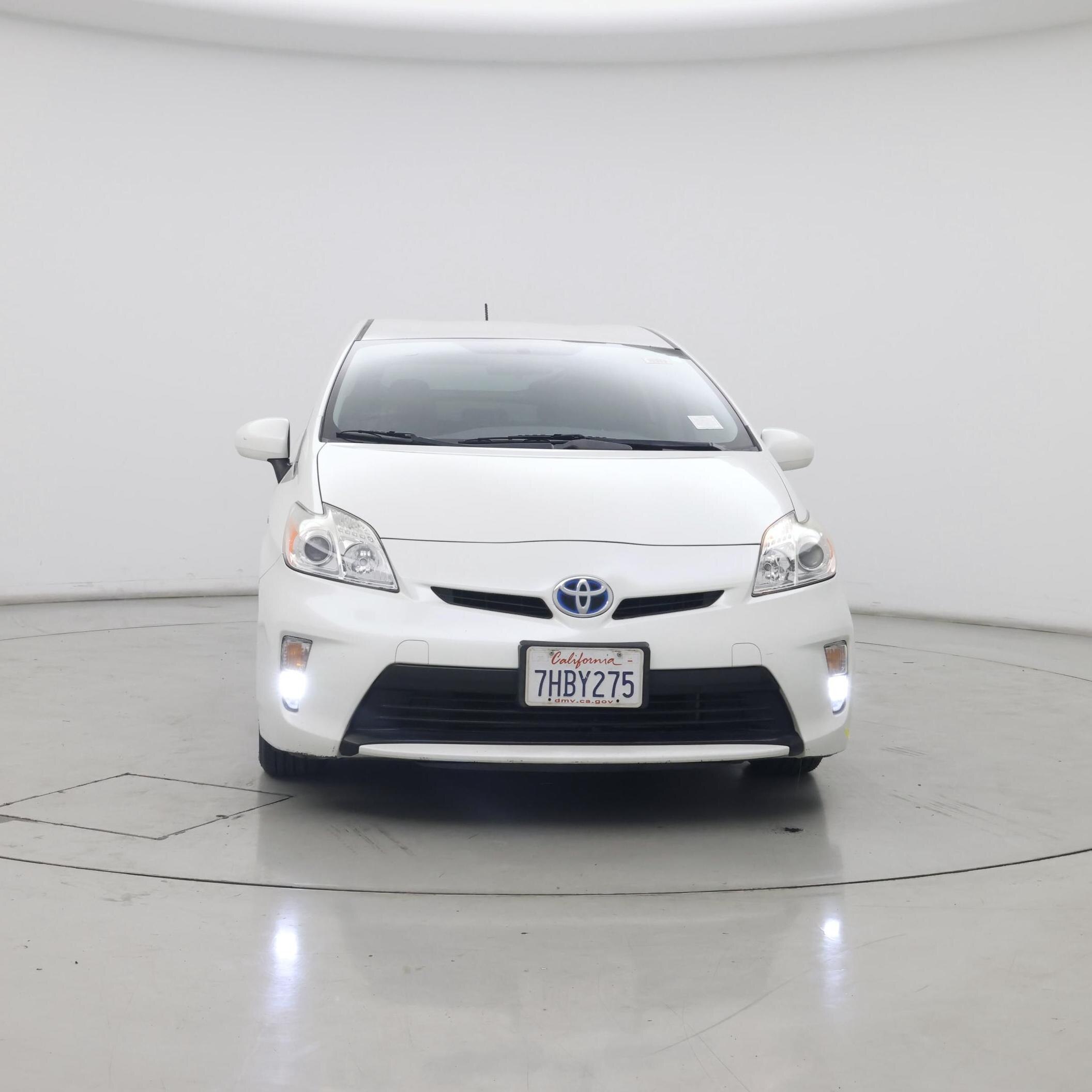 Thumbnail: 2014 Toyota Prius - 5