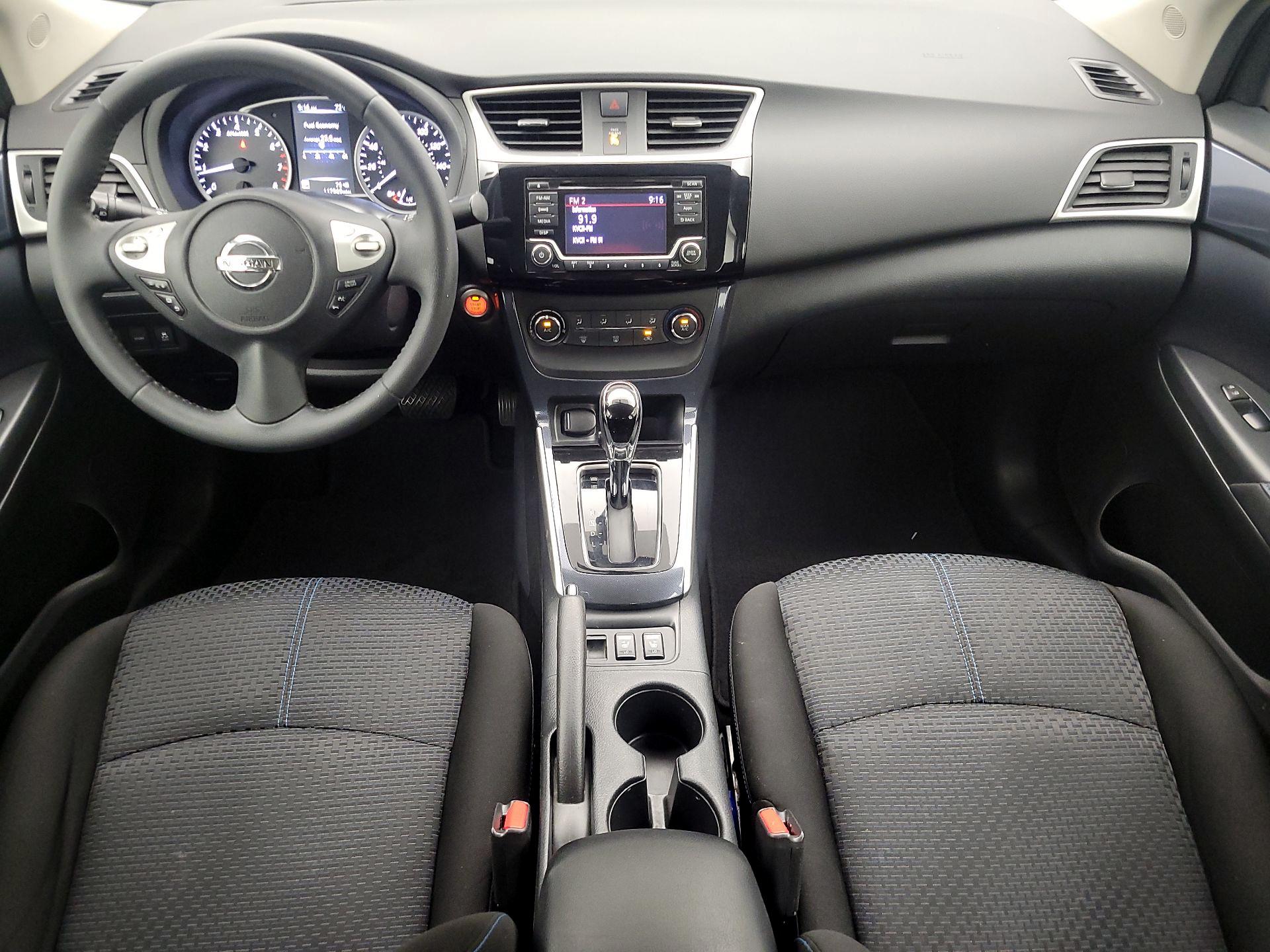Thumbnail: 2016 Nissan Sentra - 9