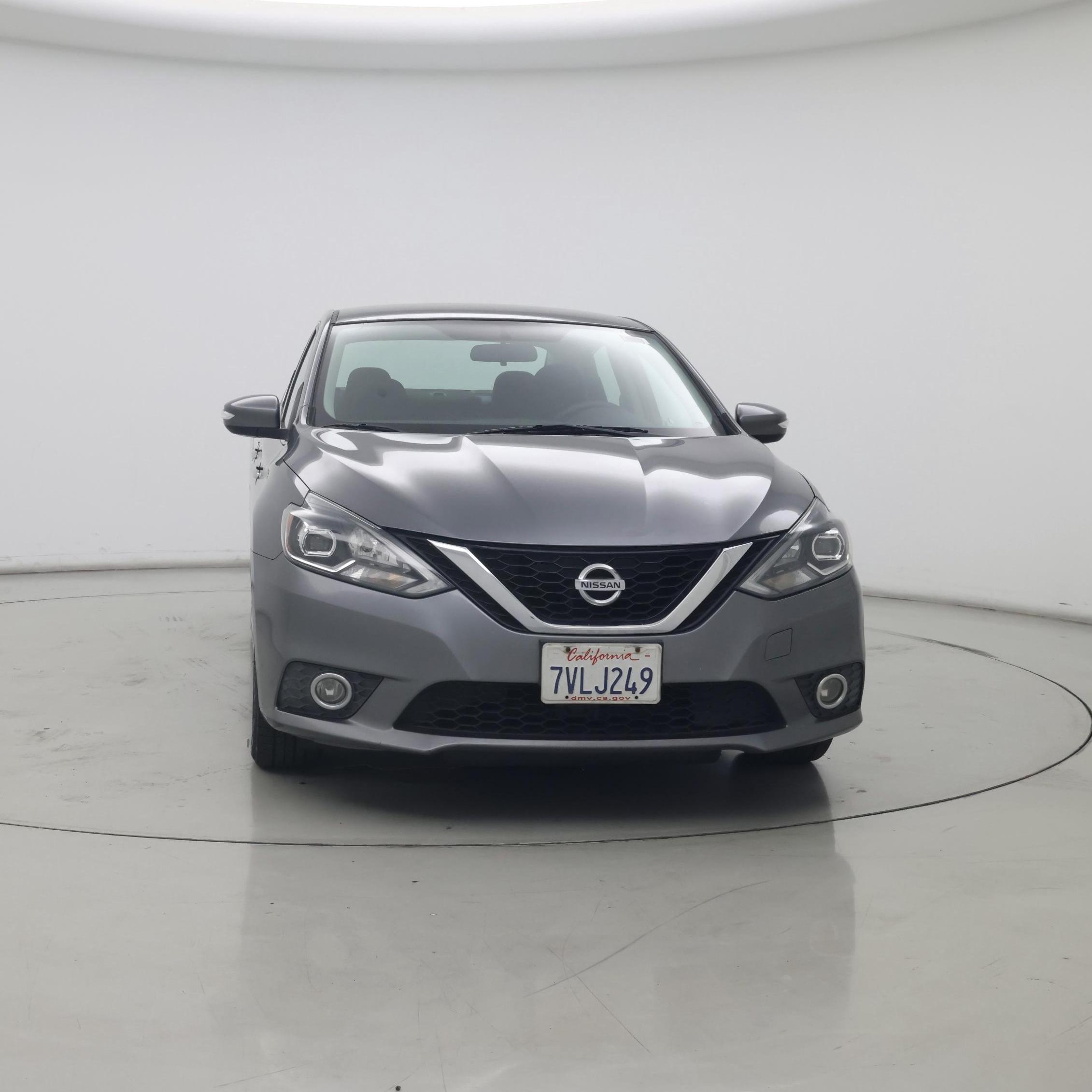 Thumbnail: 2016 Nissan Sentra - 5