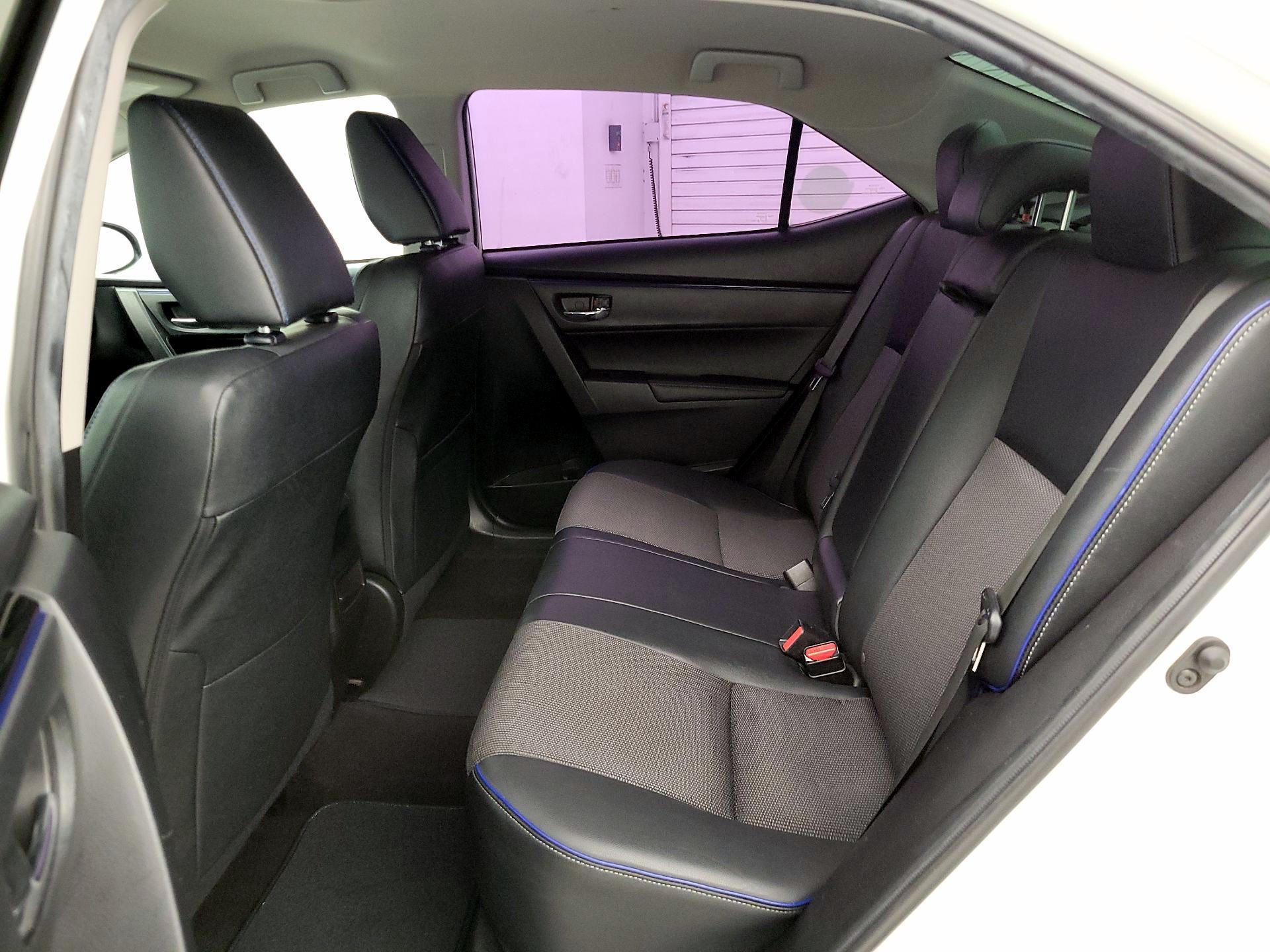 Thumbnail: 2019 Toyota Corolla - 19