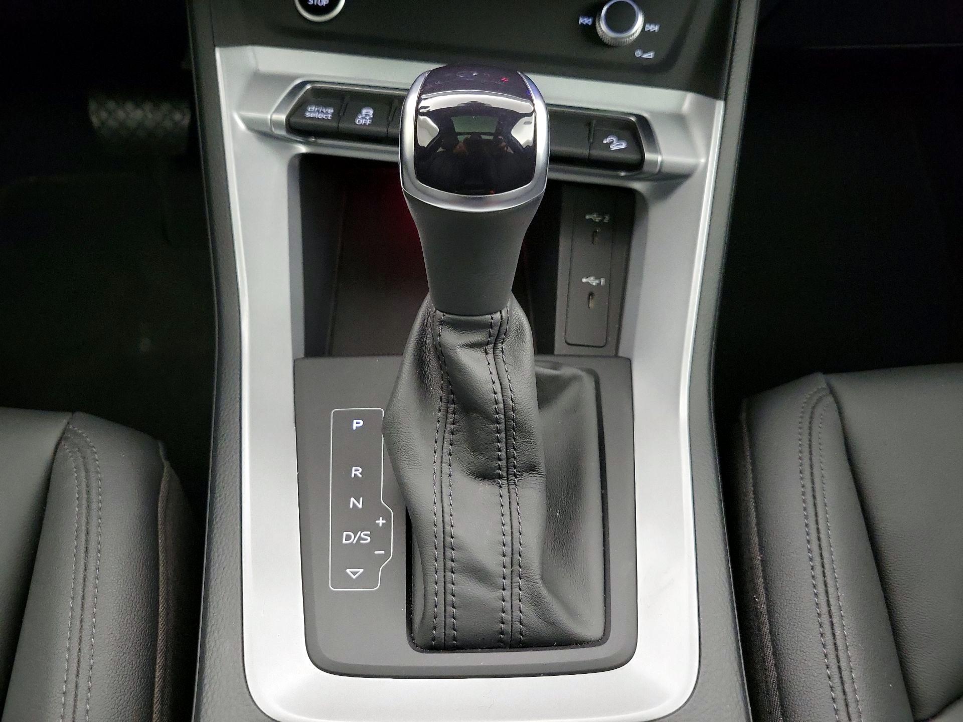 Thumbnail: 2022 Audi Q3 - 17