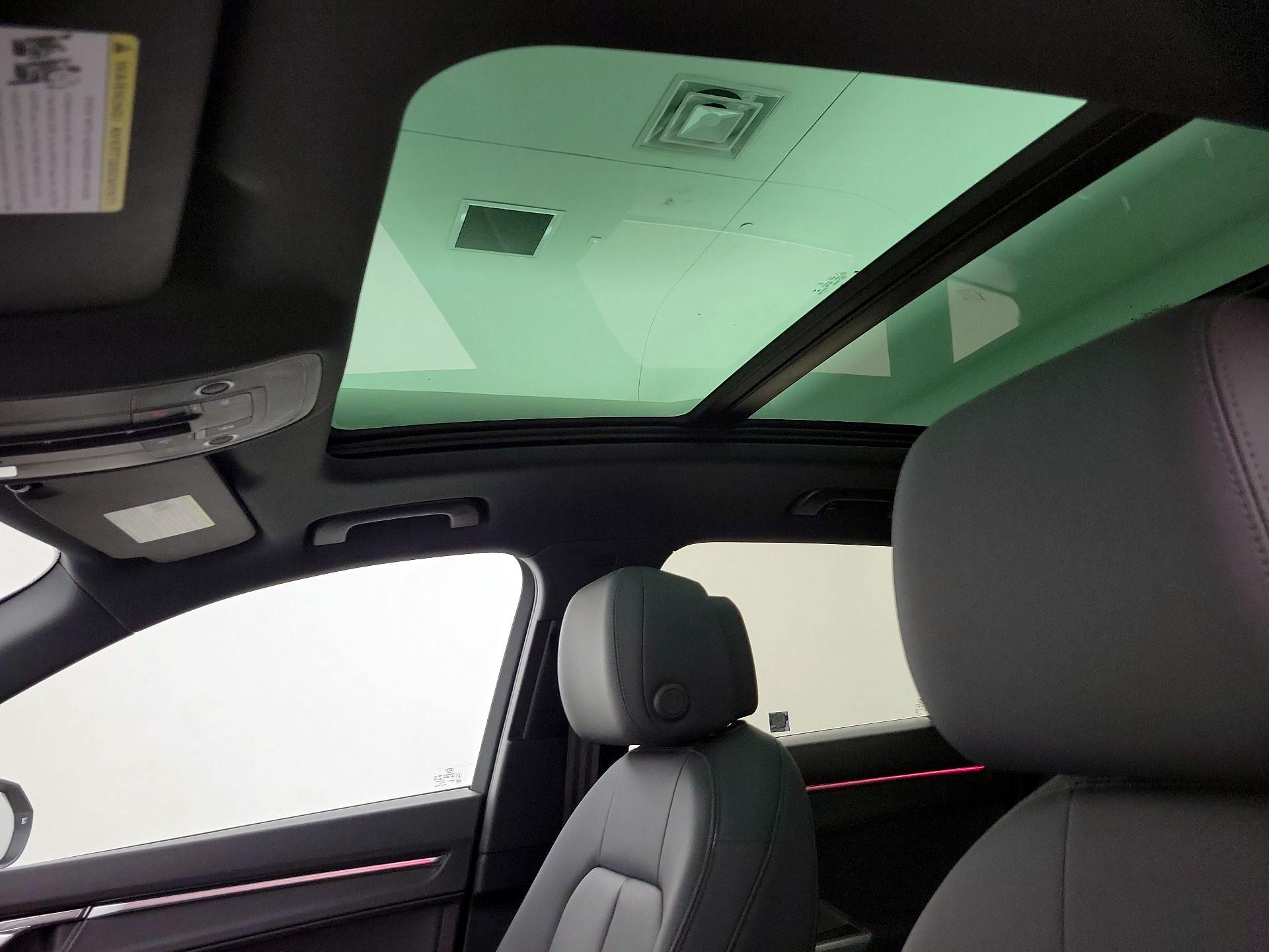 Thumbnail: 2022 Audi Q3 - 19