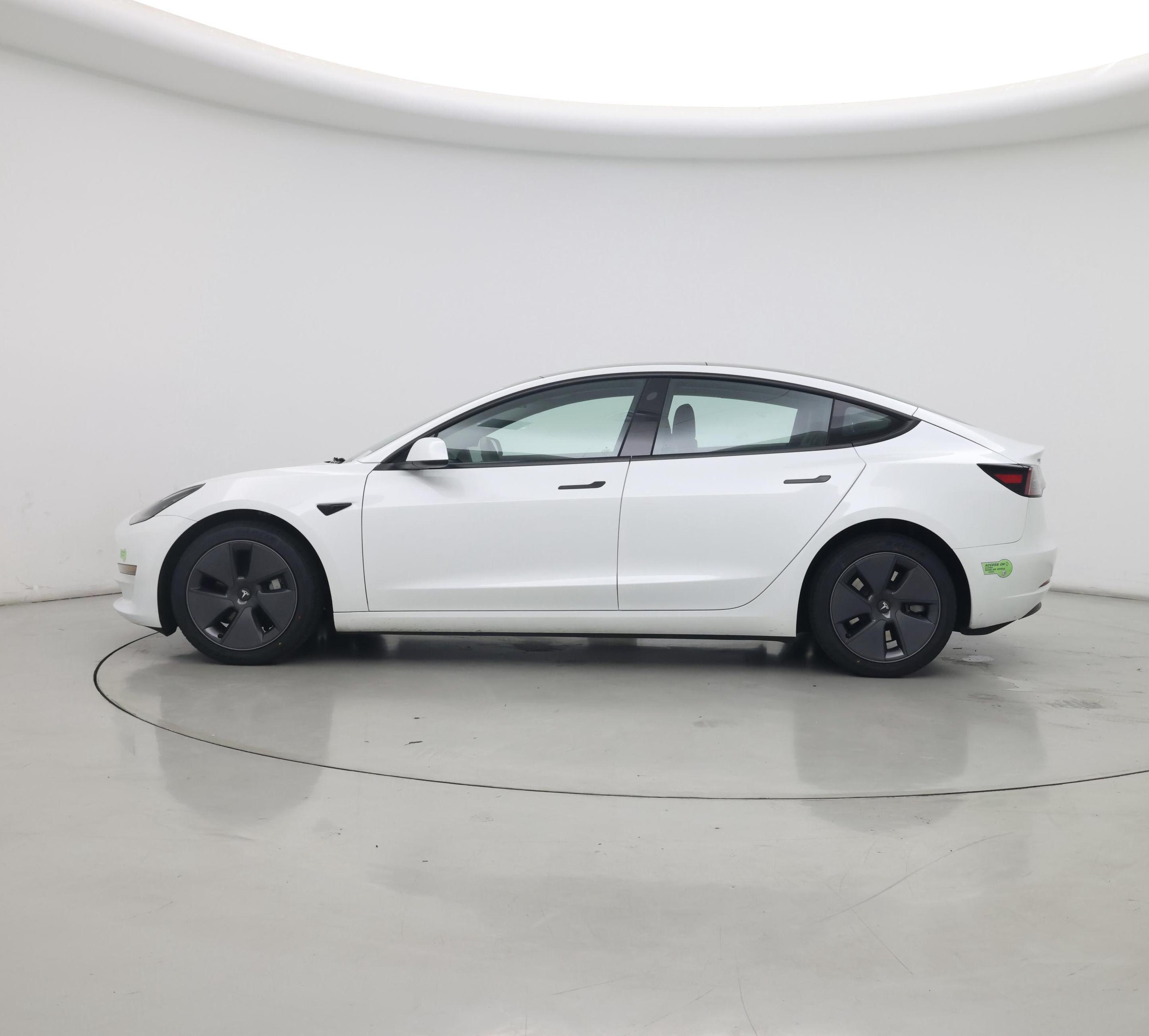 Thumbnail: 2023 Tesla Model 3 - 3