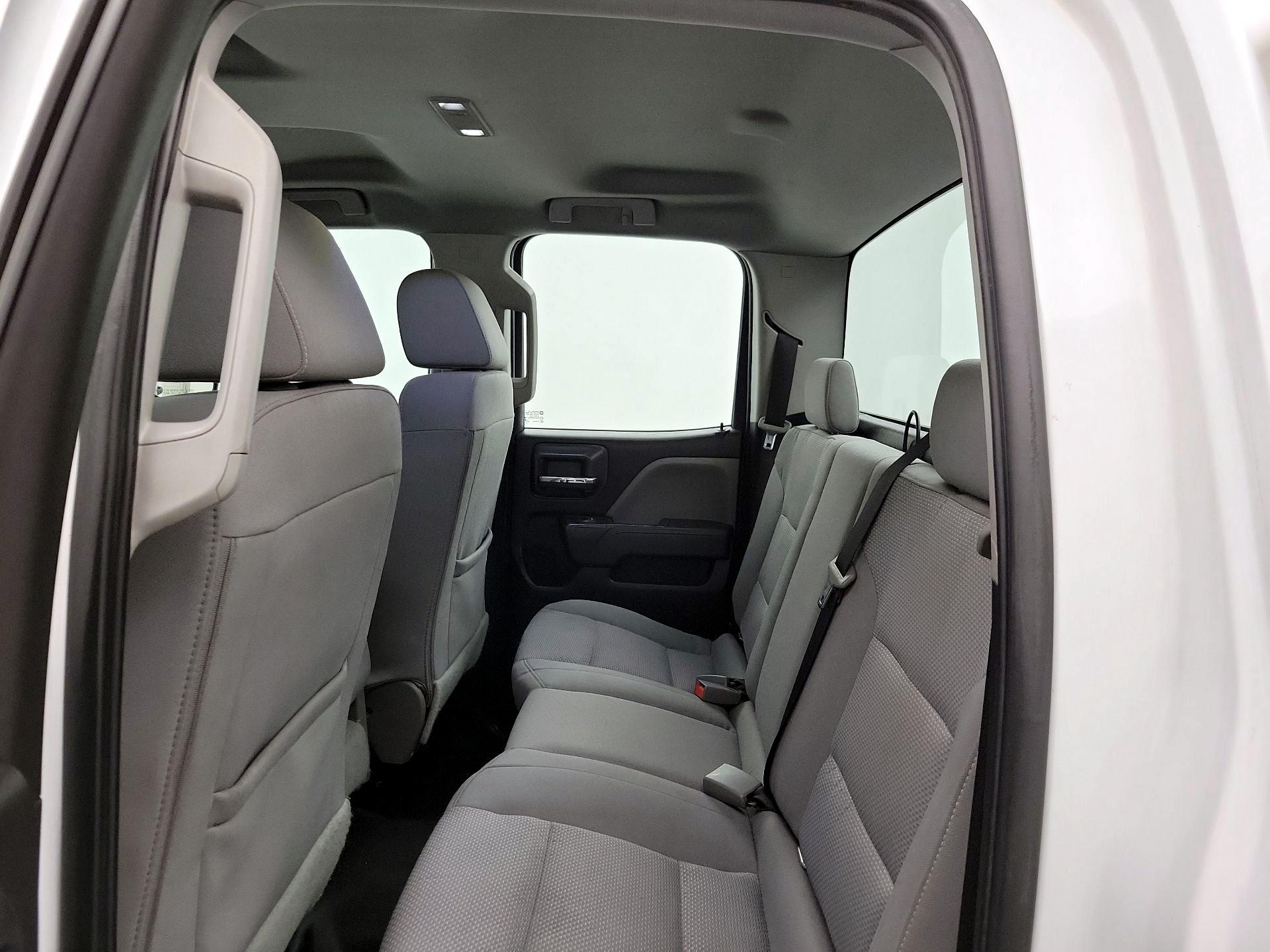 Thumbnail: 2019 Chevrolet Silverado 1500 - 19