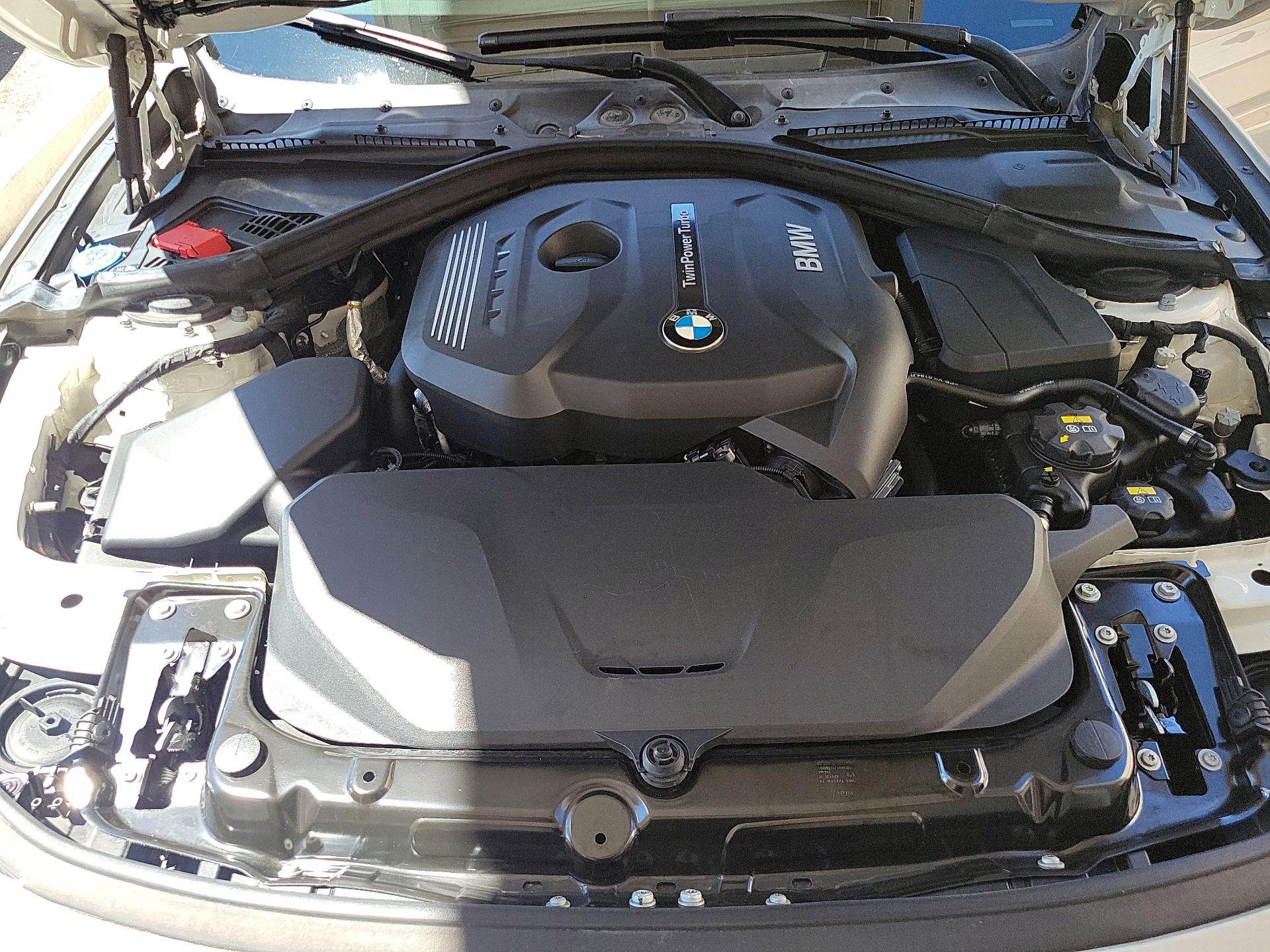 Thumbnail: 2017 BMW 3 Series - 20