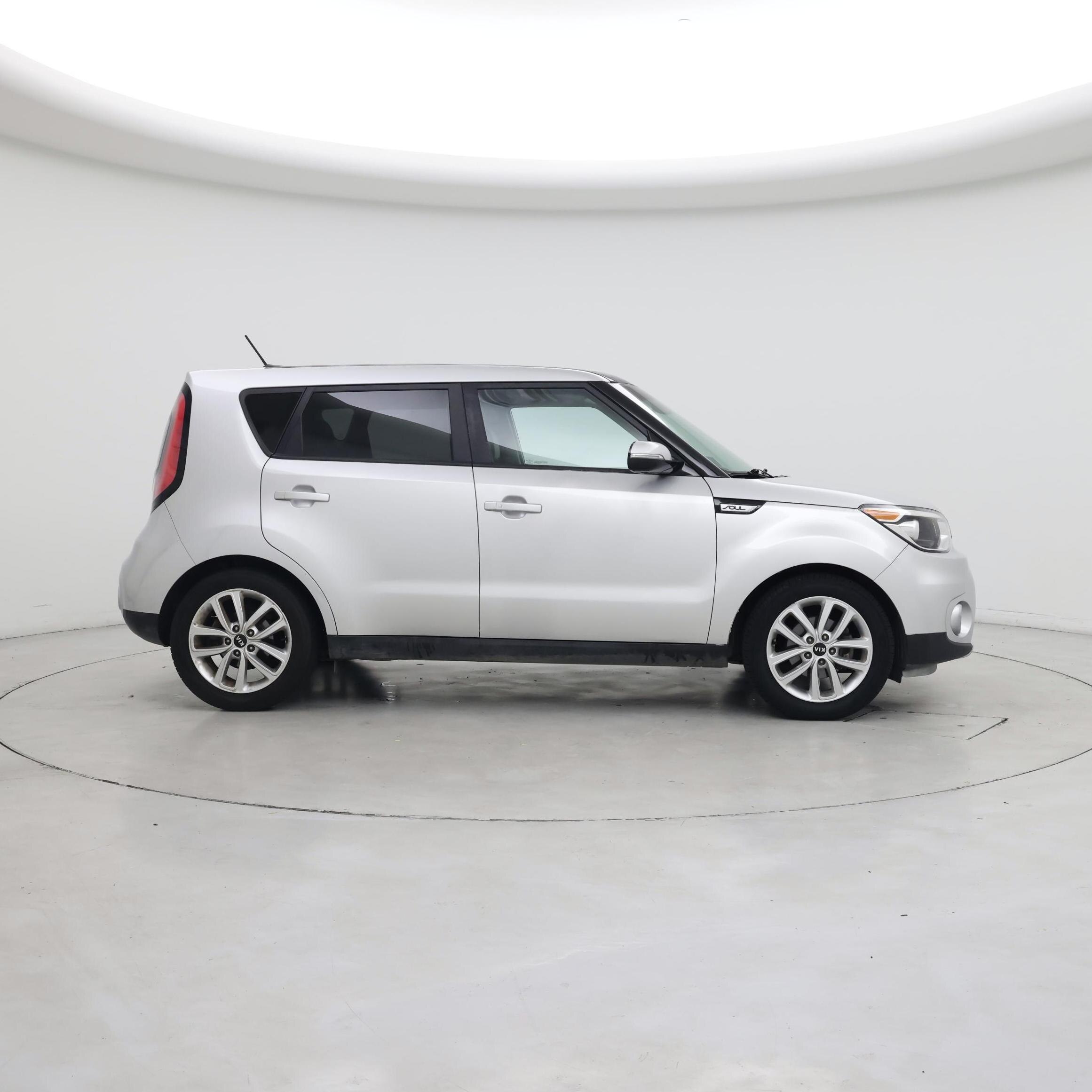 Thumbnail: 2017 Kia Soul - 7