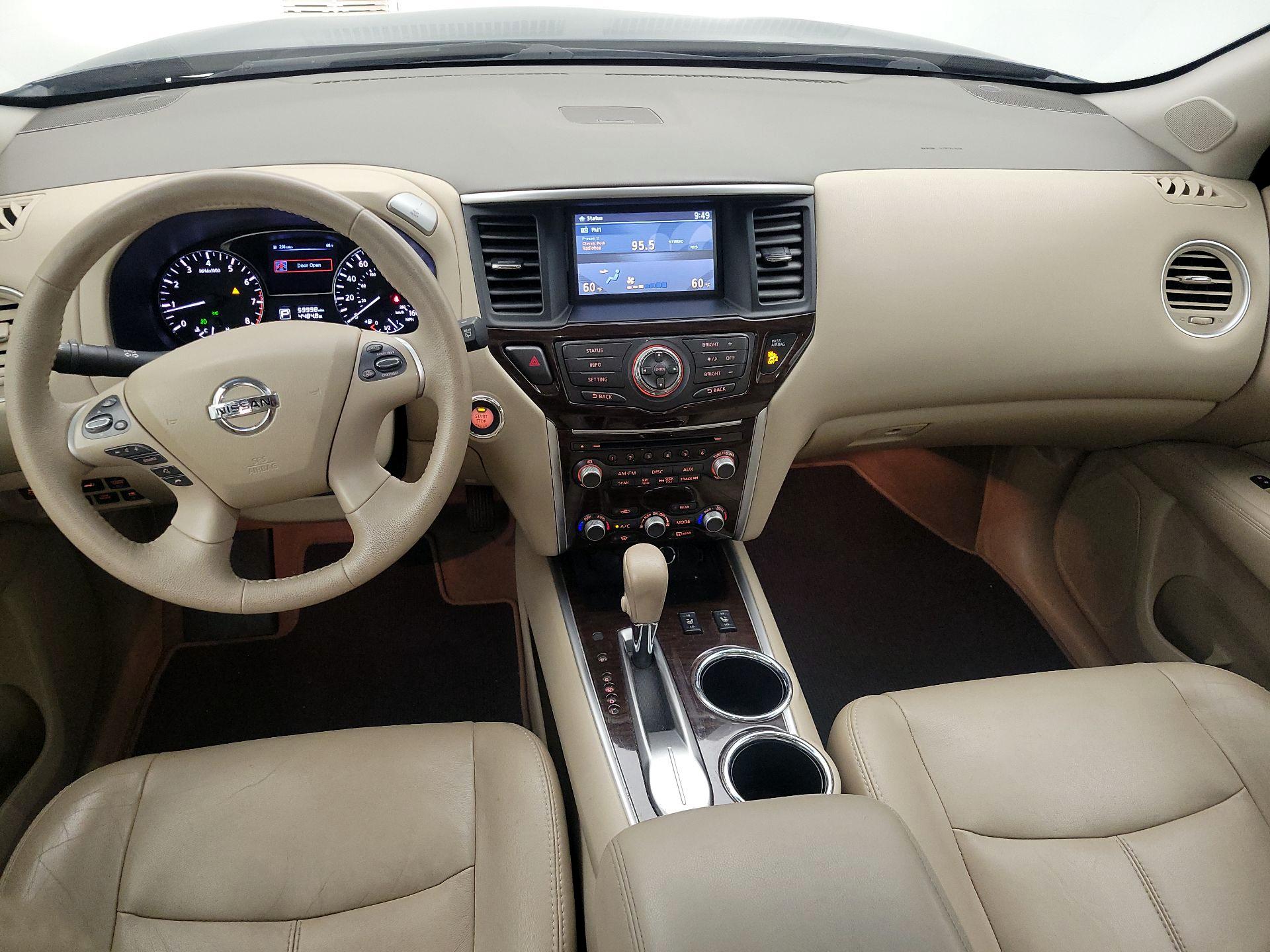 Thumbnail: 2014 Nissan Pathfinder - 9