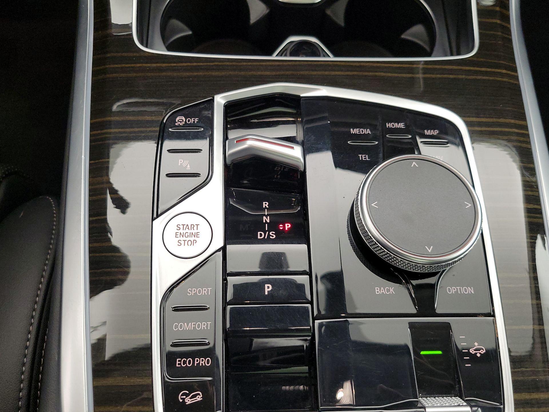 Thumbnail: 2024 BMW X7 - 18