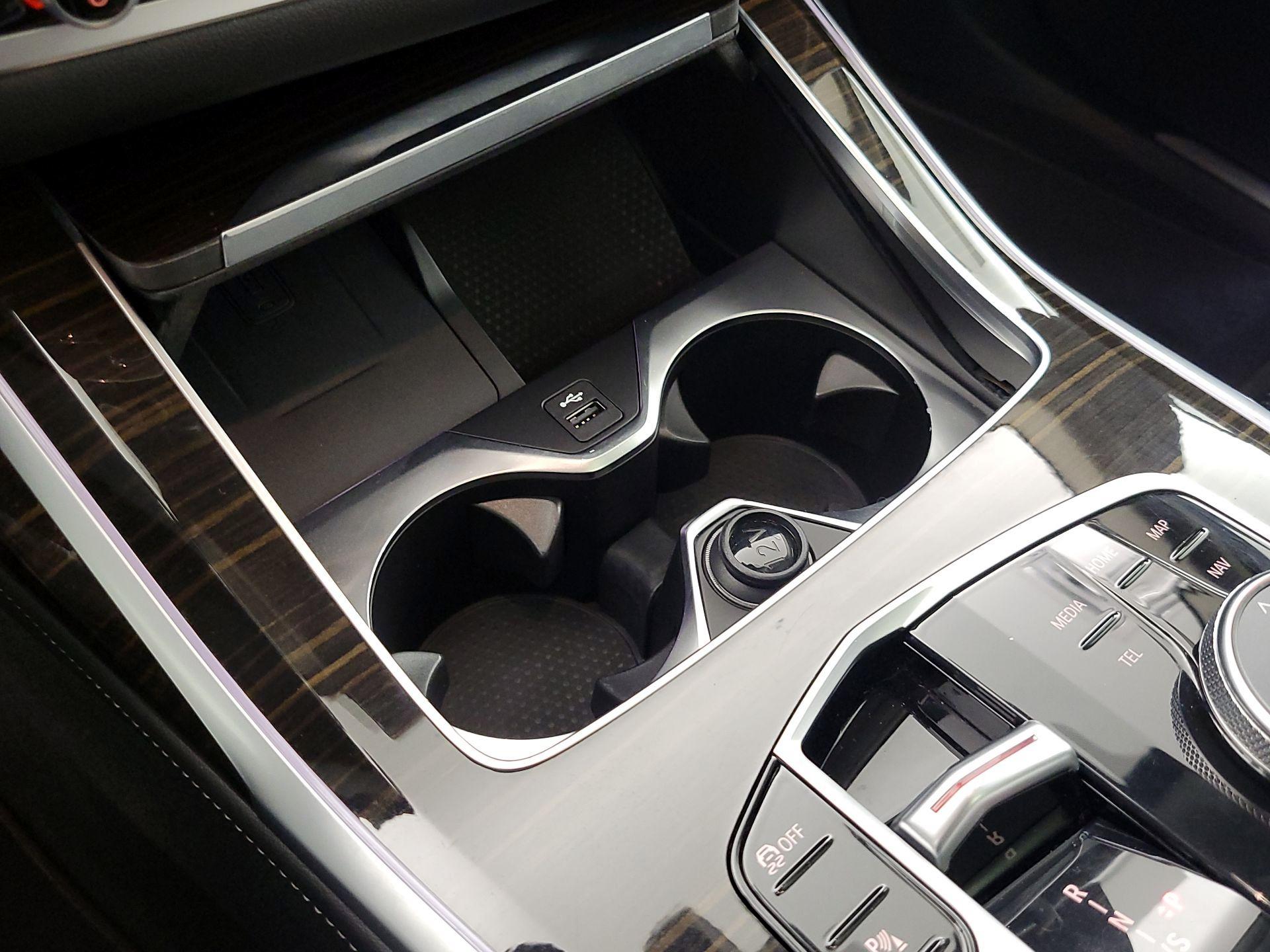 Thumbnail: 2024 BMW X7 - 19