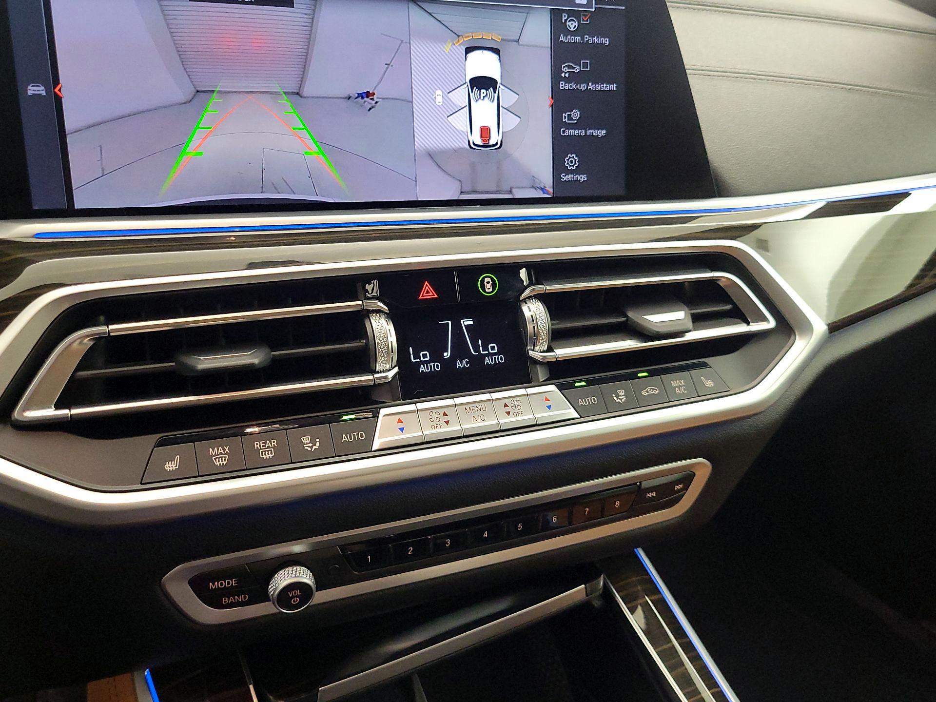 Thumbnail: 2023 BMW X5 - 16