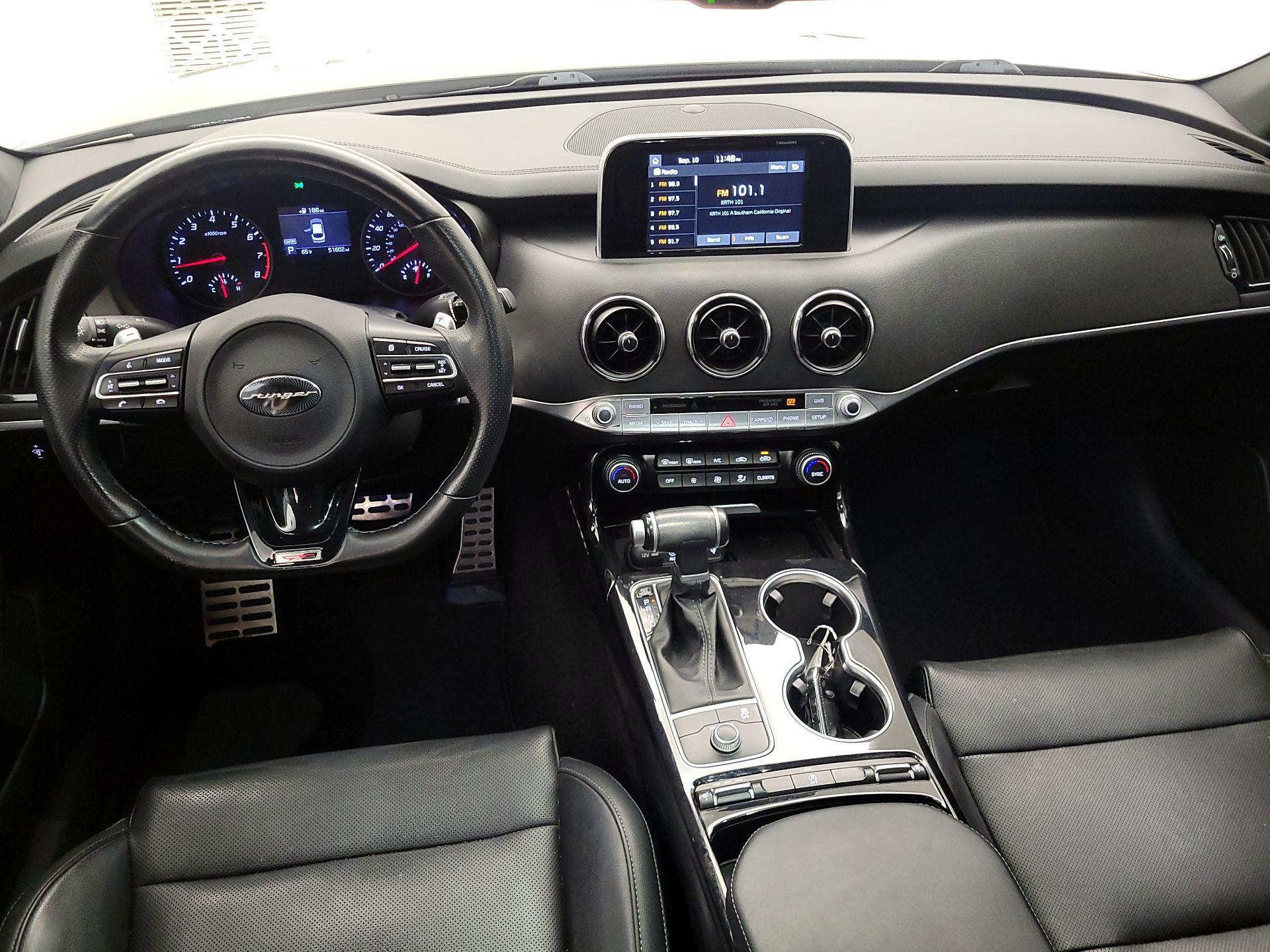 Thumbnail: 2020 Kia Stinger - 9