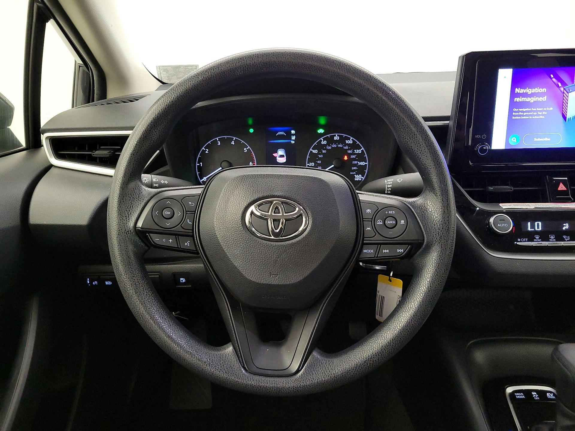 Thumbnail: 2023 Toyota Corolla - 10