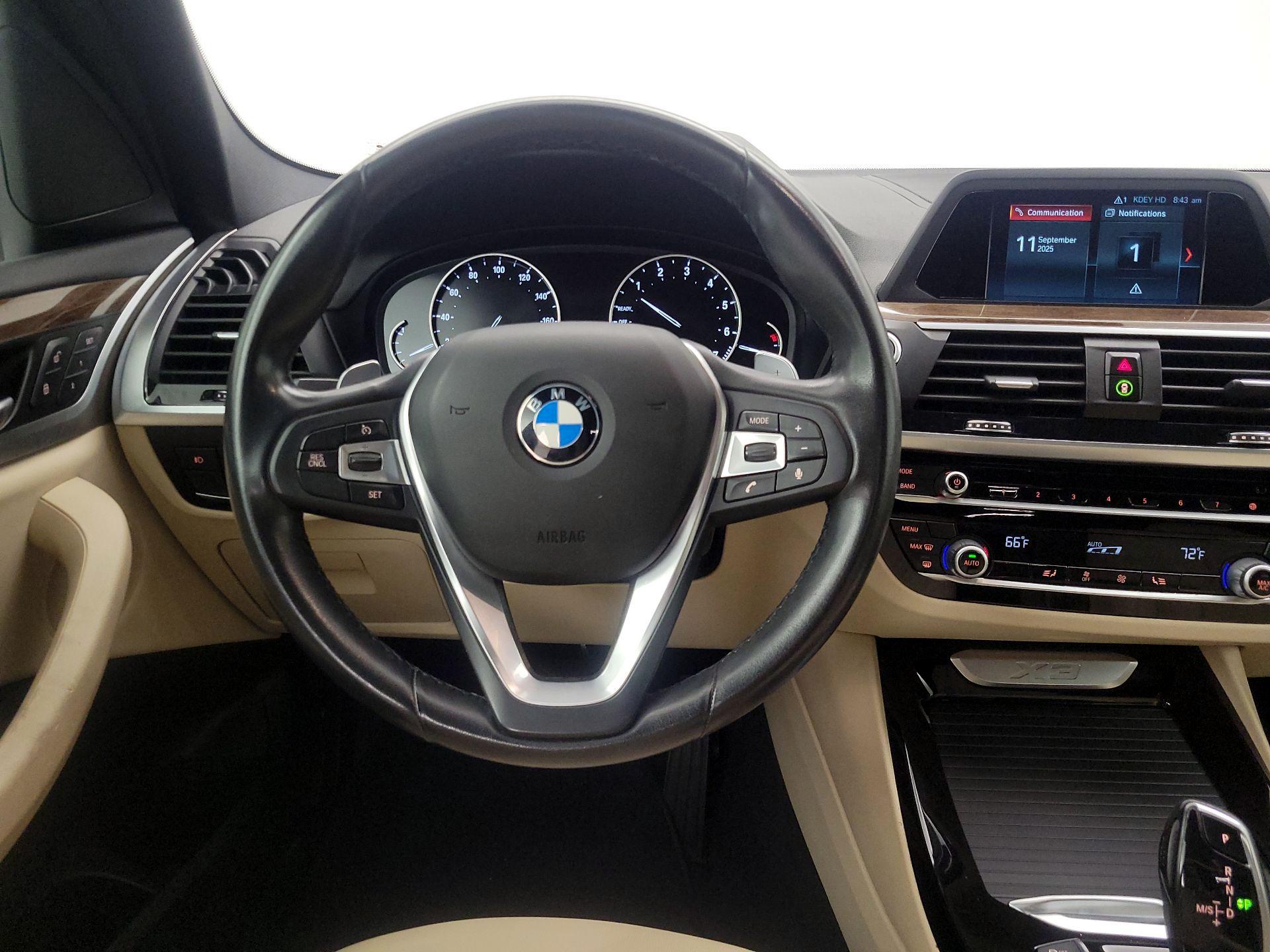 Thumbnail: 2019 BMW X3 - 10
