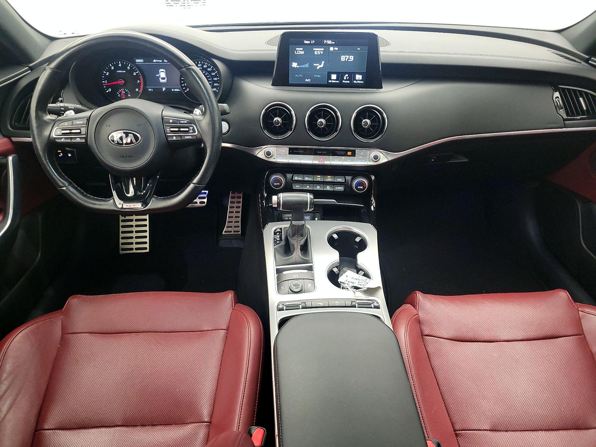 Thumbnail: 2019 Kia Stinger - 9