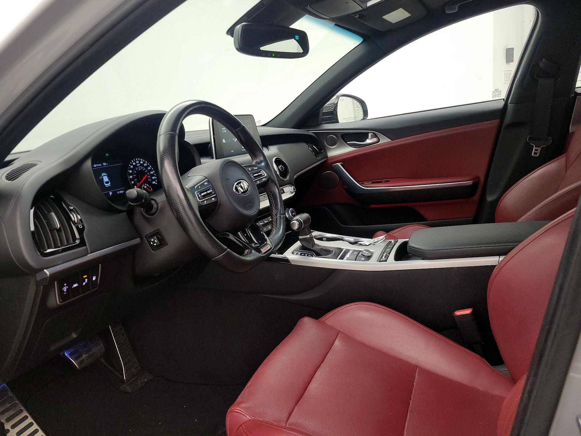 Thumbnail: 2019 Kia Stinger - 11