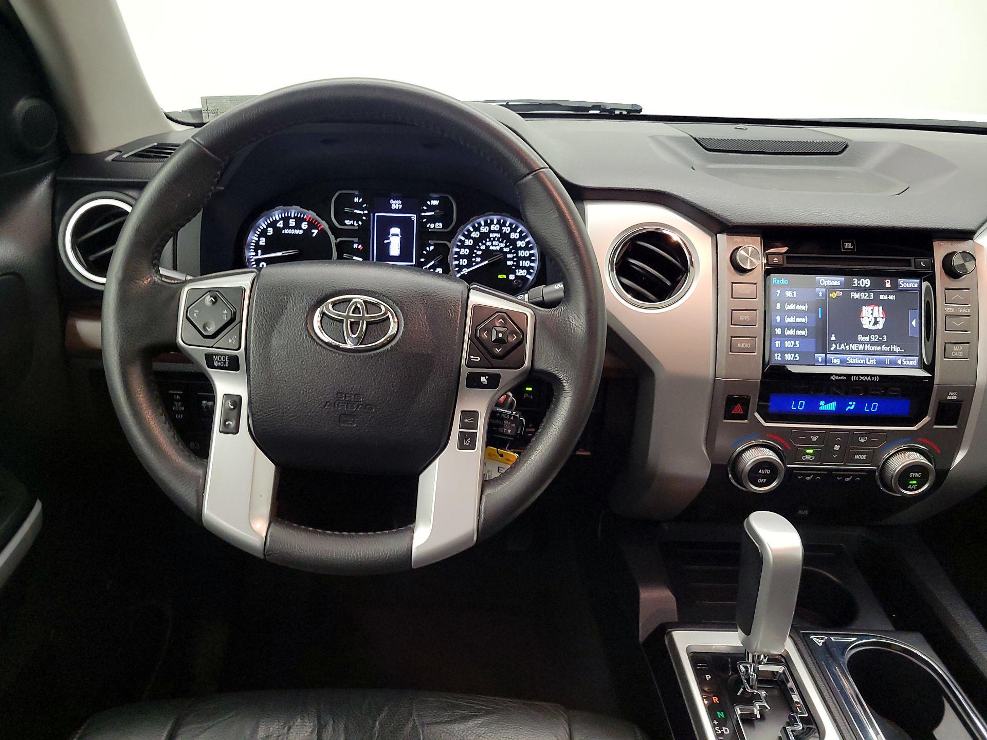 Thumbnail: 2019 Toyota Tundra - 10