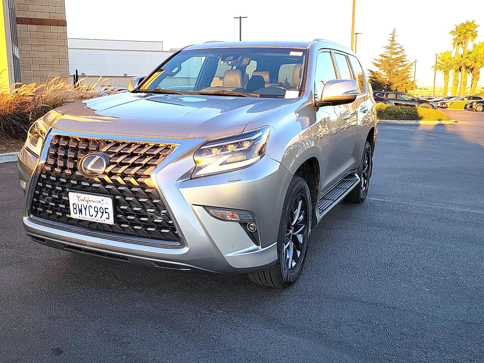 Thumbnail: 2021 Lexus GX - 3