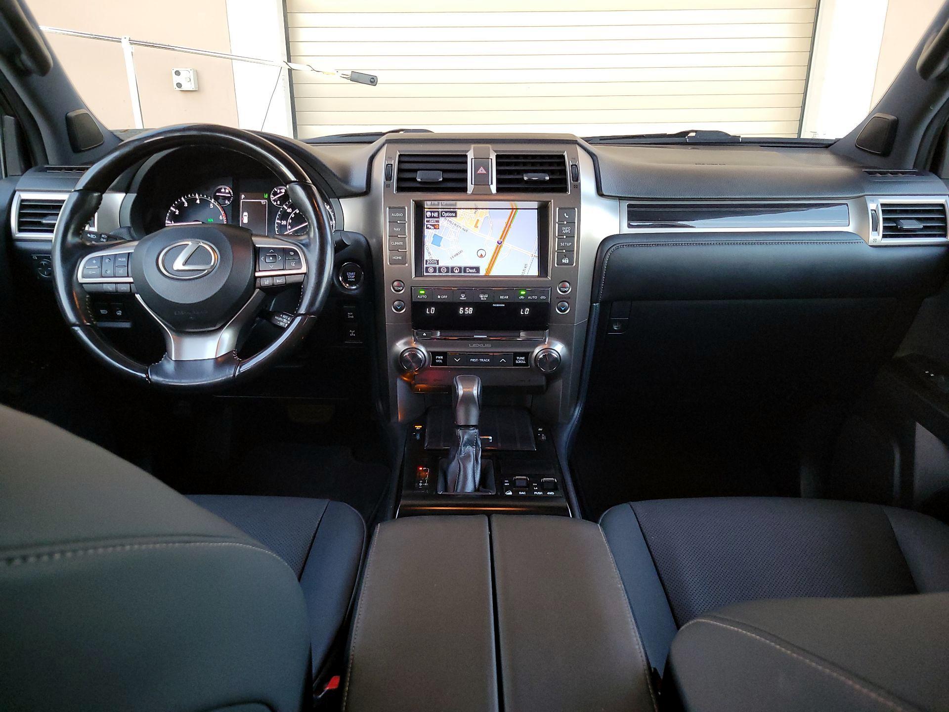 Thumbnail: 2021 Lexus GX - 8