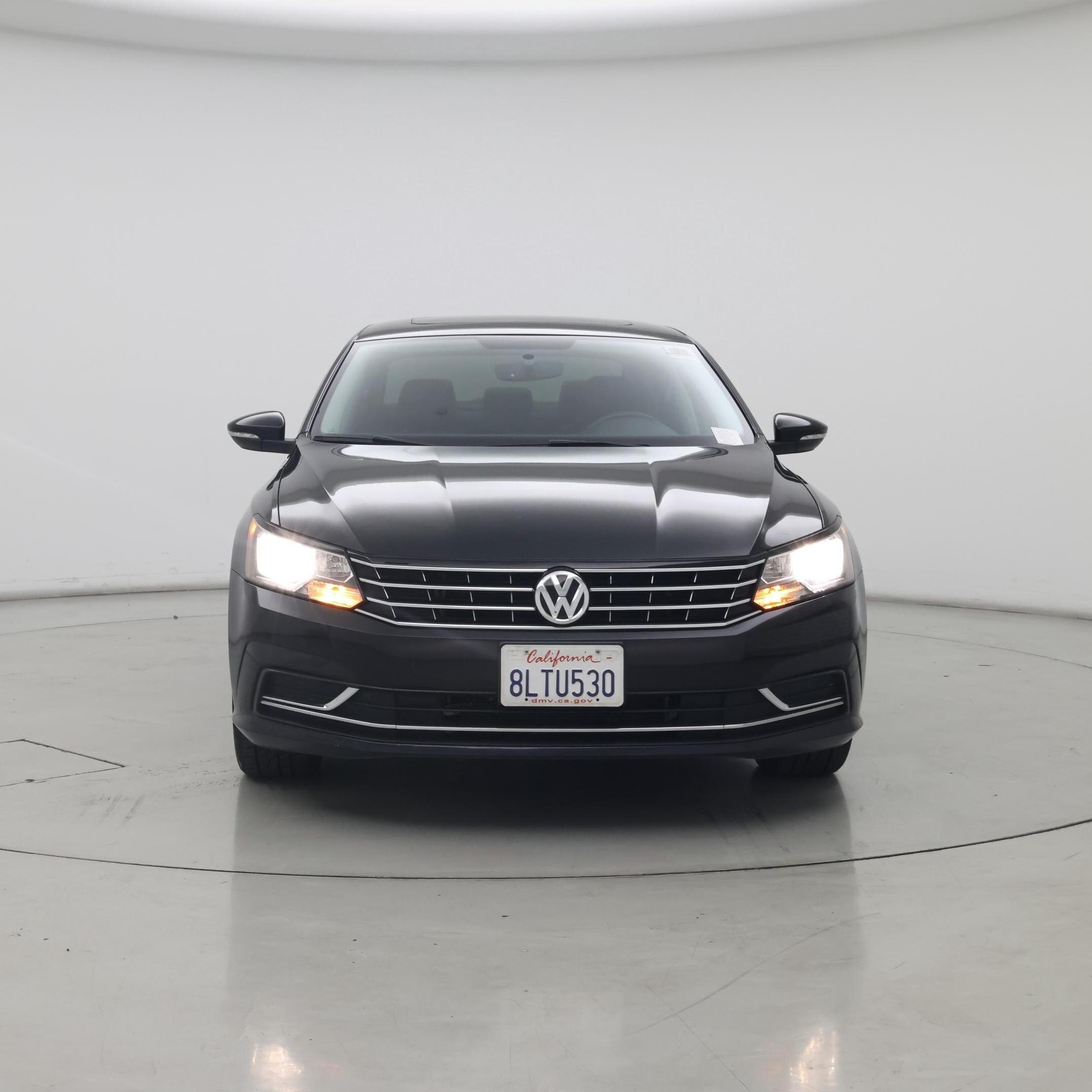 Thumbnail: 2019 Volkswagen Passat - 5
