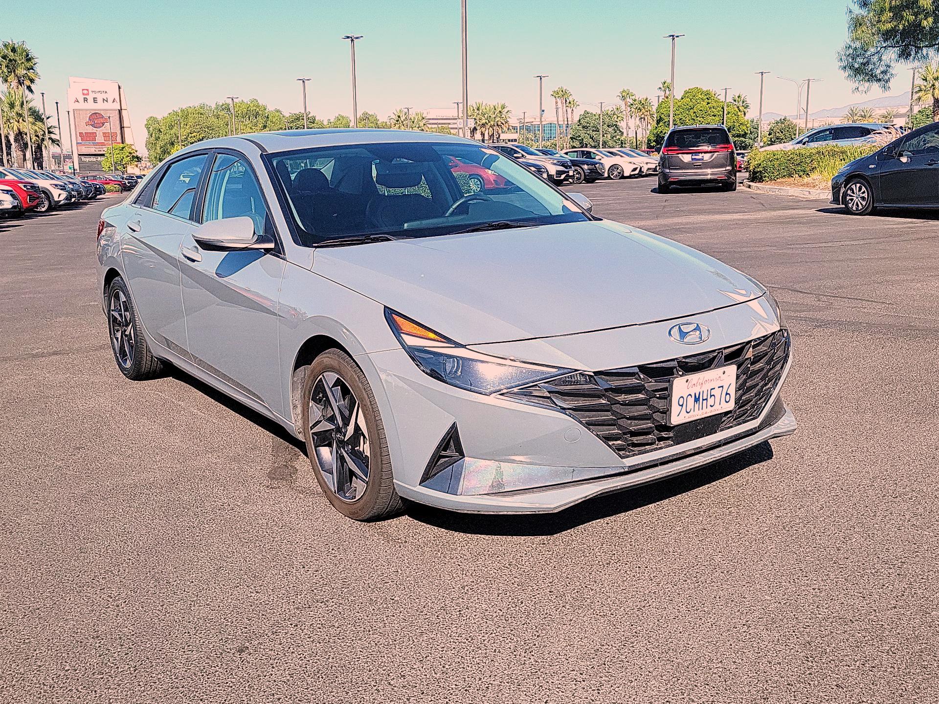 Thumbnail: 2023 Hyundai Elantra - 1