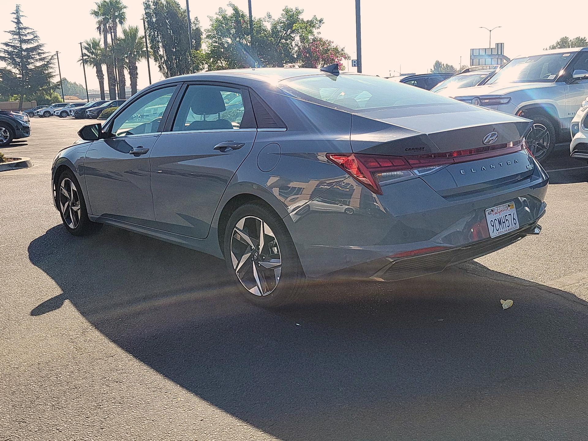 Thumbnail: 2023 Hyundai Elantra - 7