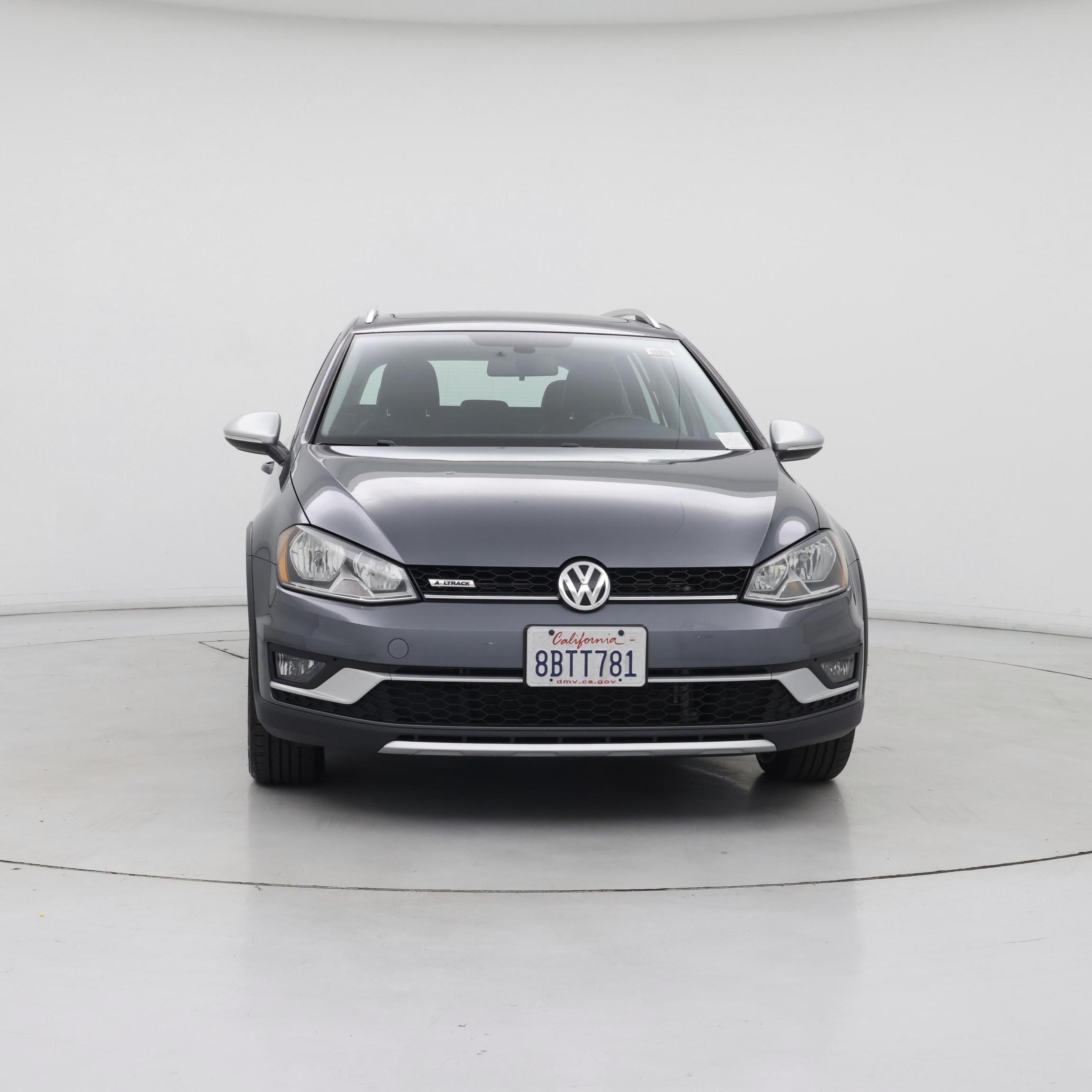 Thumbnail: 2017 Volkswagen Golf - 5