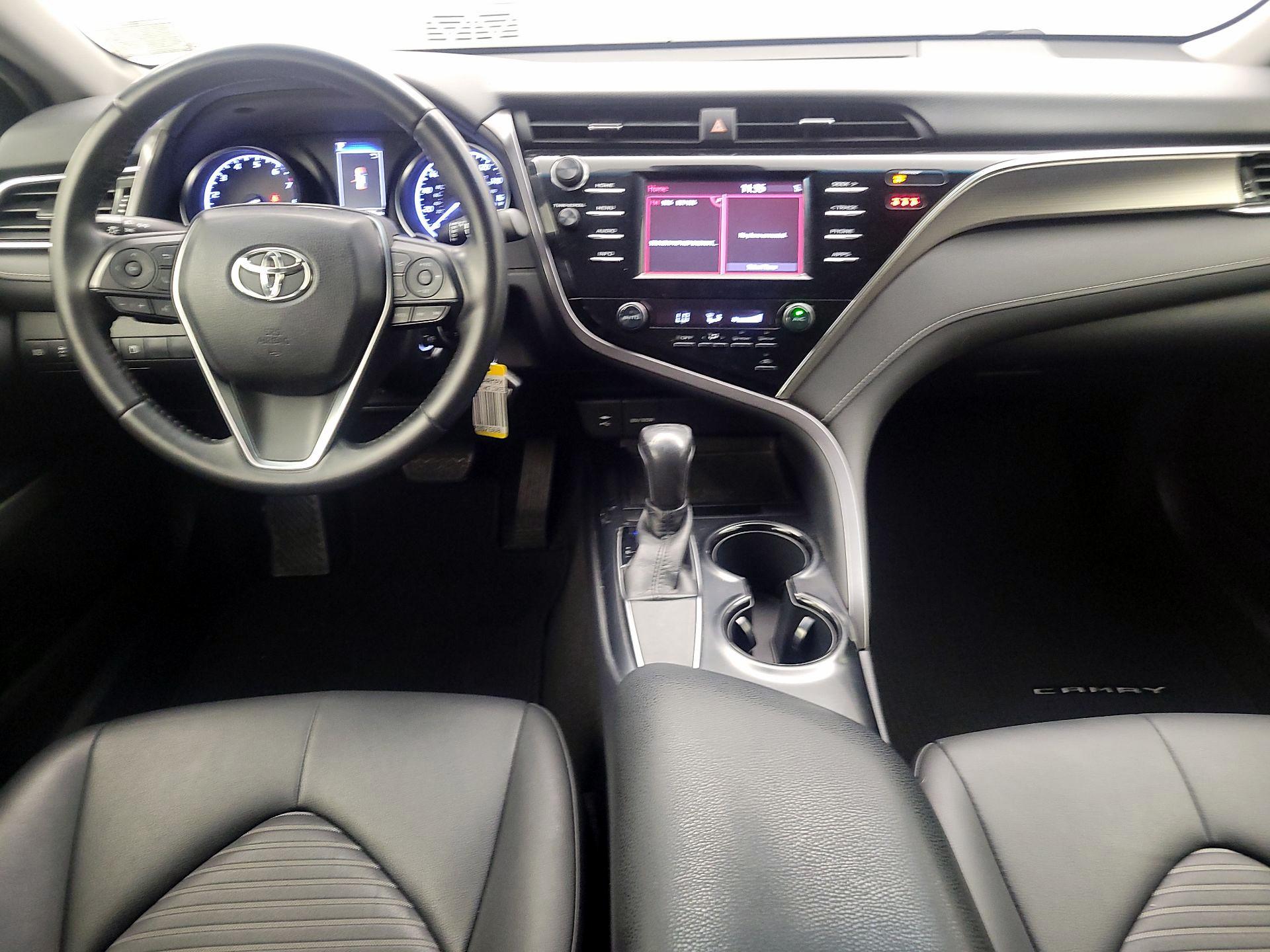 Thumbnail: 2018 Toyota Camry - 9