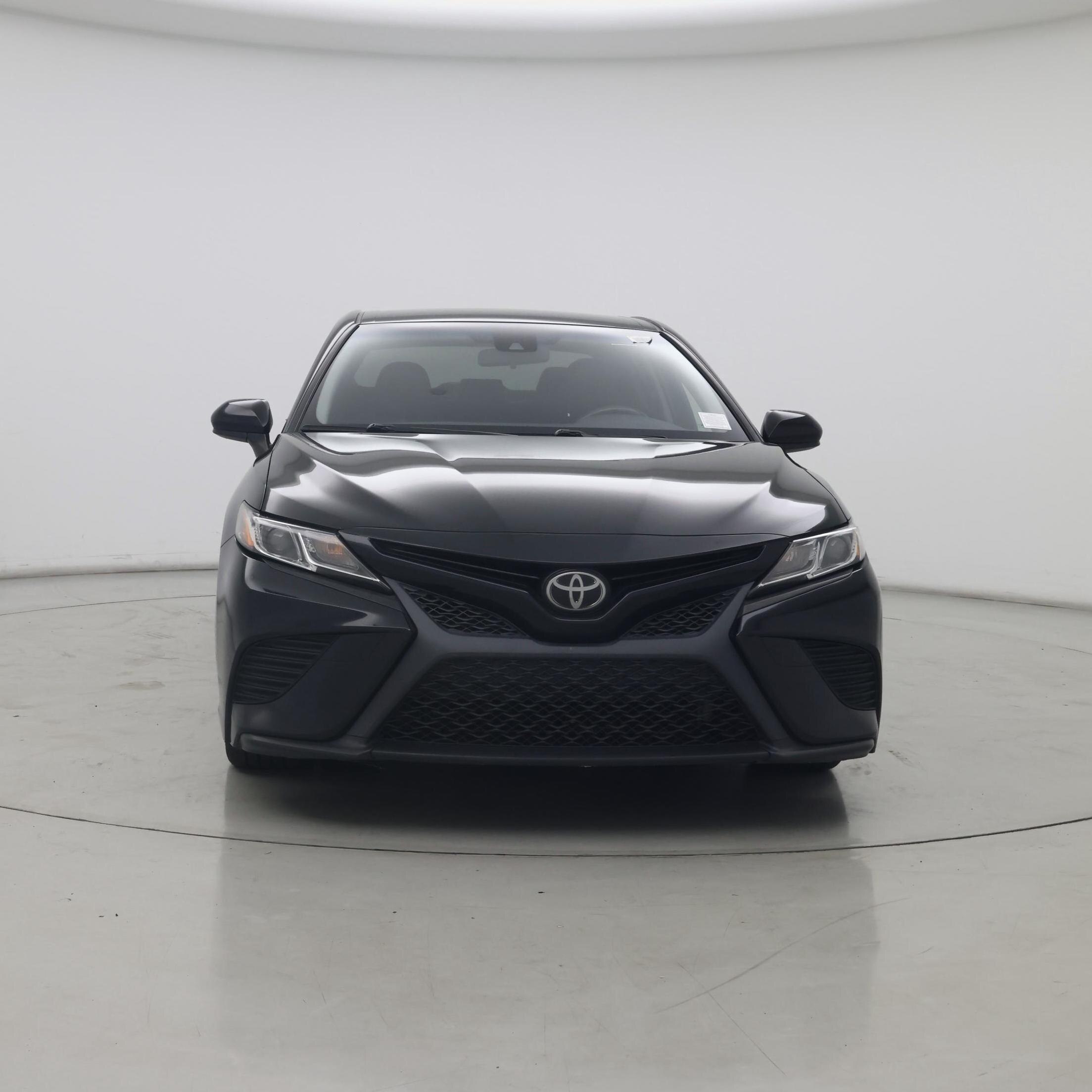 Thumbnail: 2018 Toyota Camry - 5