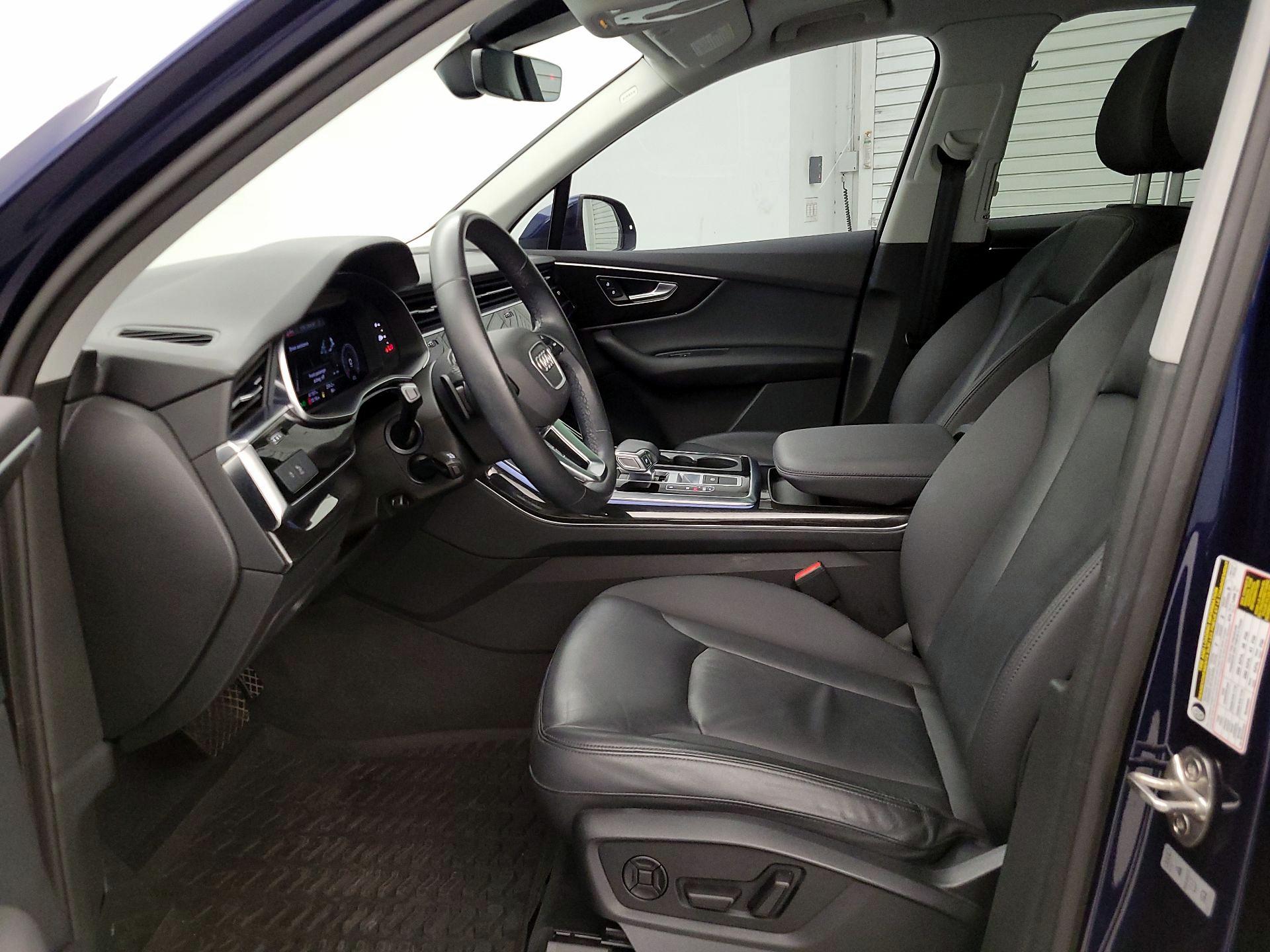Thumbnail: 2022 Audi Q7 - 11