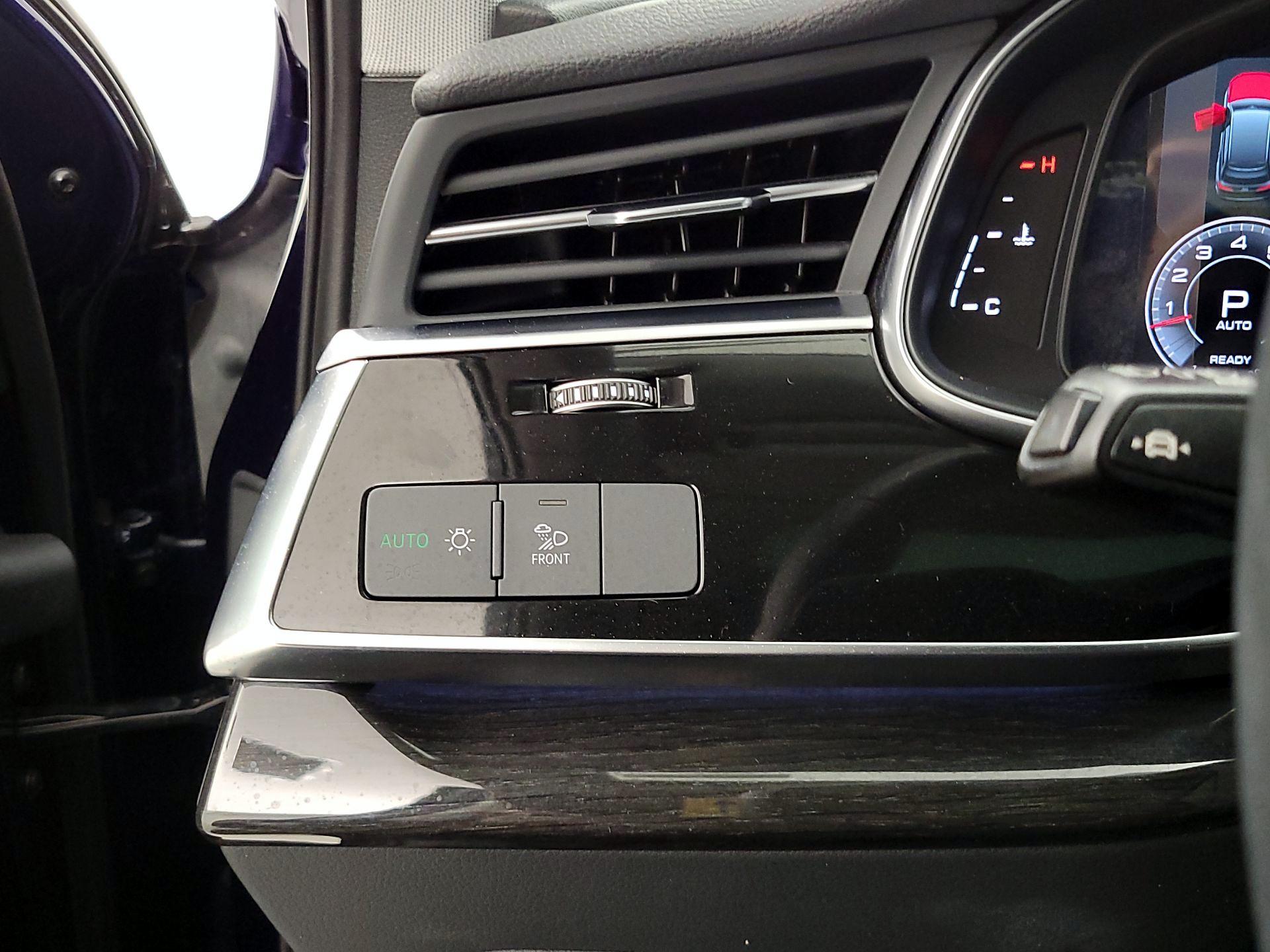 Thumbnail: 2022 Audi Q7 - 13