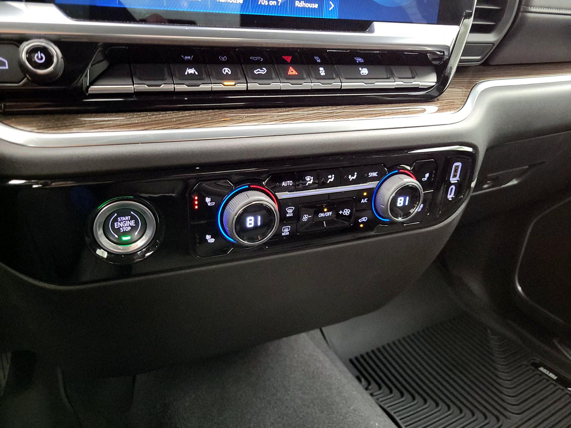 Thumbnail: 2022 Chevrolet Silverado 1500 - 17