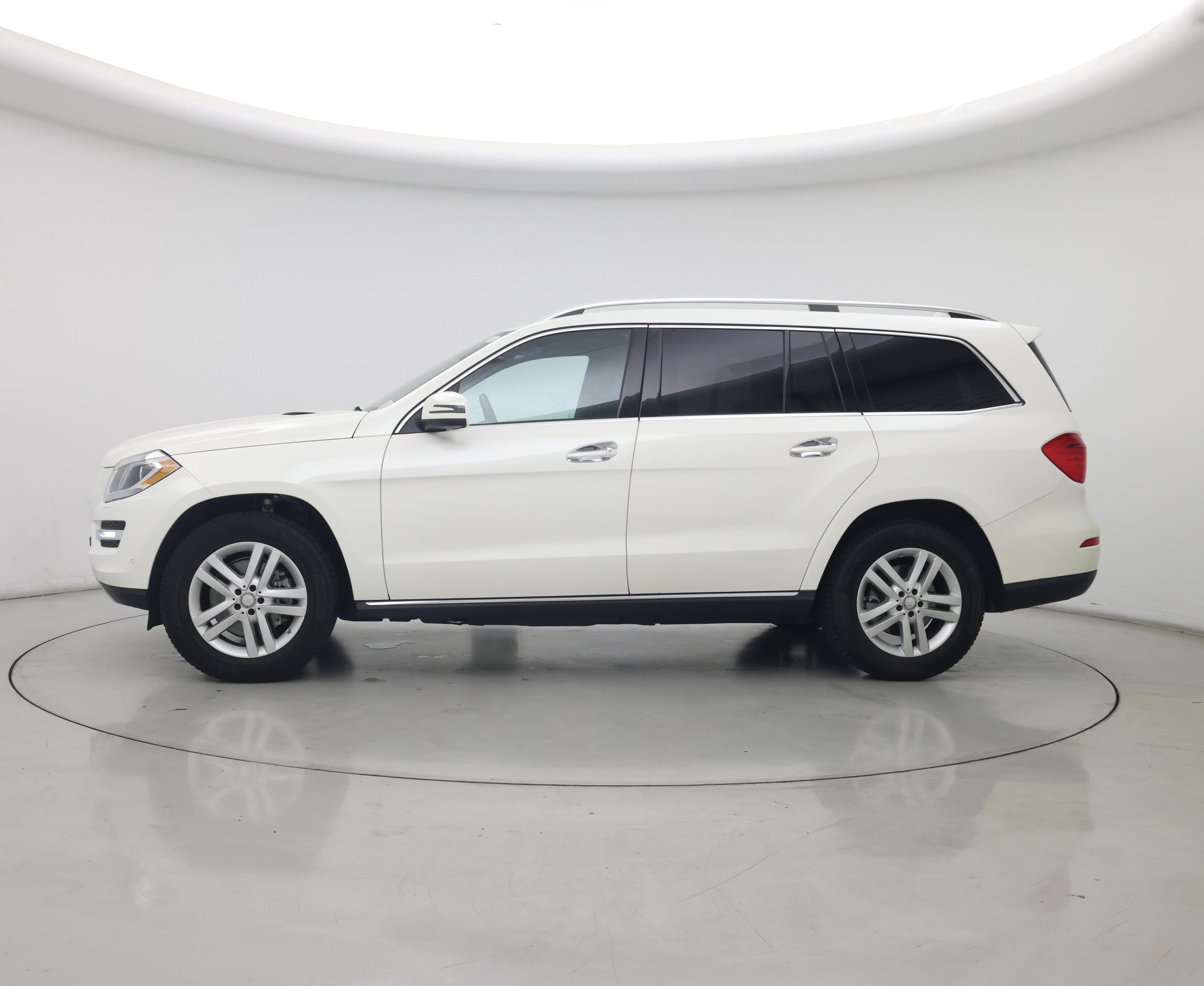 Thumbnail: 2016 Mercedes-Benz GL-Class - 3