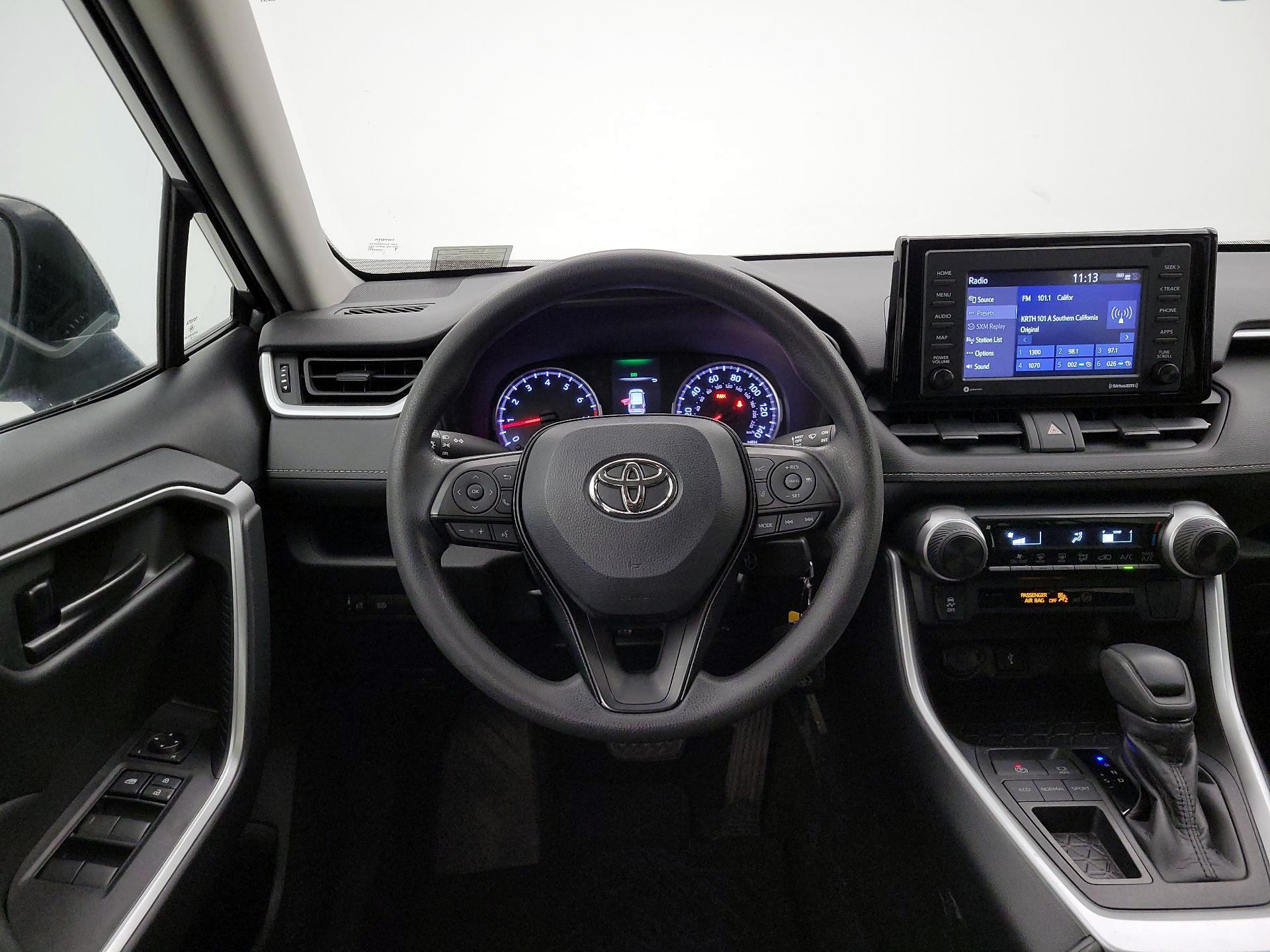 Thumbnail: 2021 Toyota RAV4 - 10