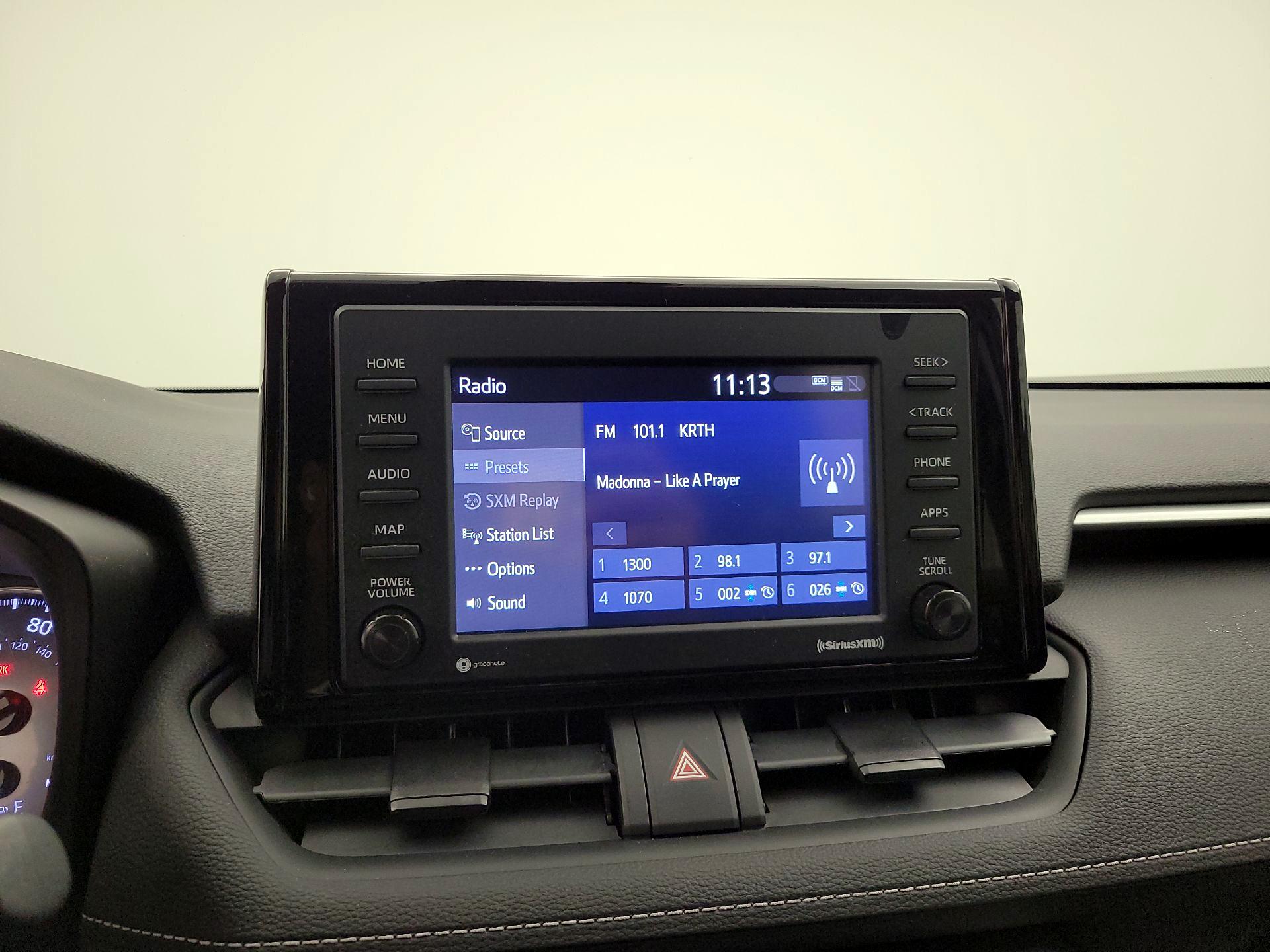 Thumbnail: 2021 Toyota RAV4 - 15