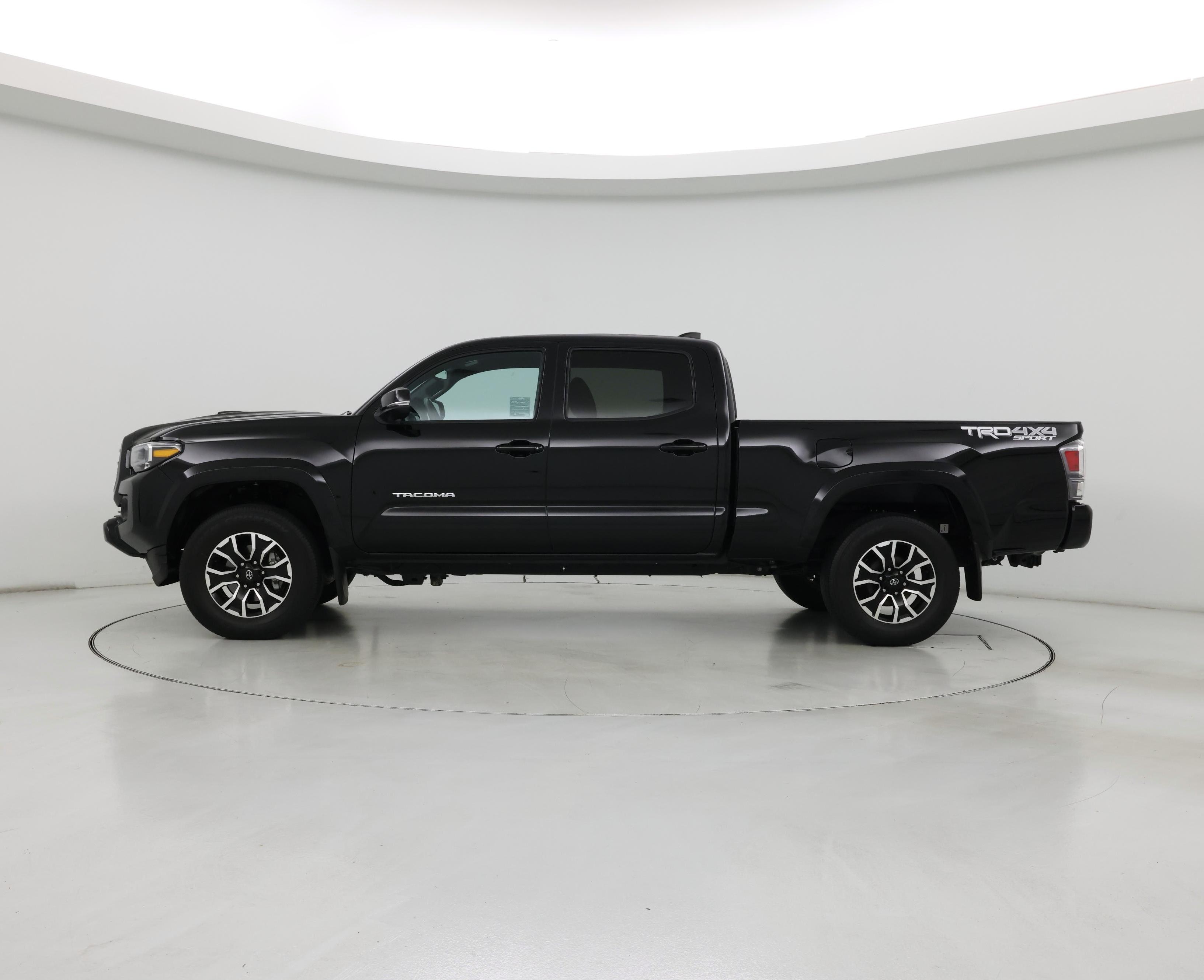 Thumbnail: 2023 Toyota Tacoma - 3