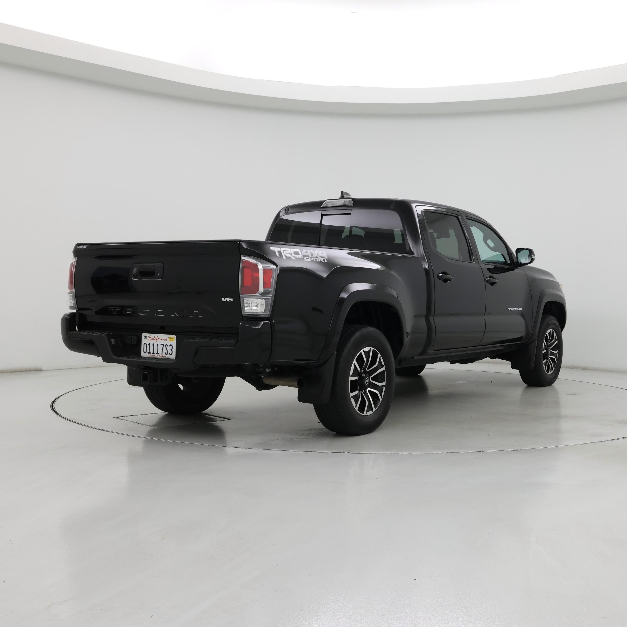 Thumbnail: 2023 Toyota Tacoma - 8