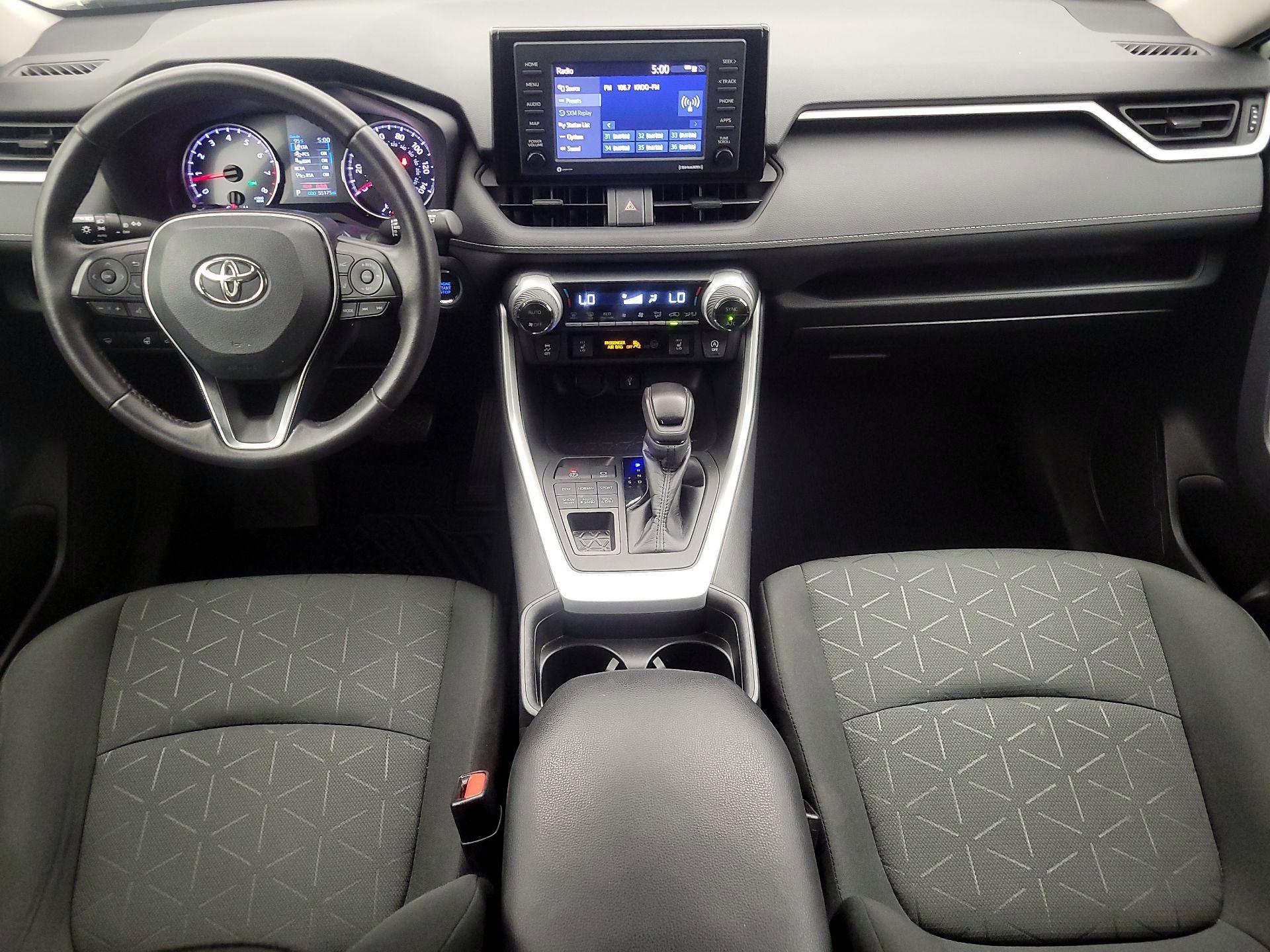Thumbnail: 2021 Toyota RAV4 - 9