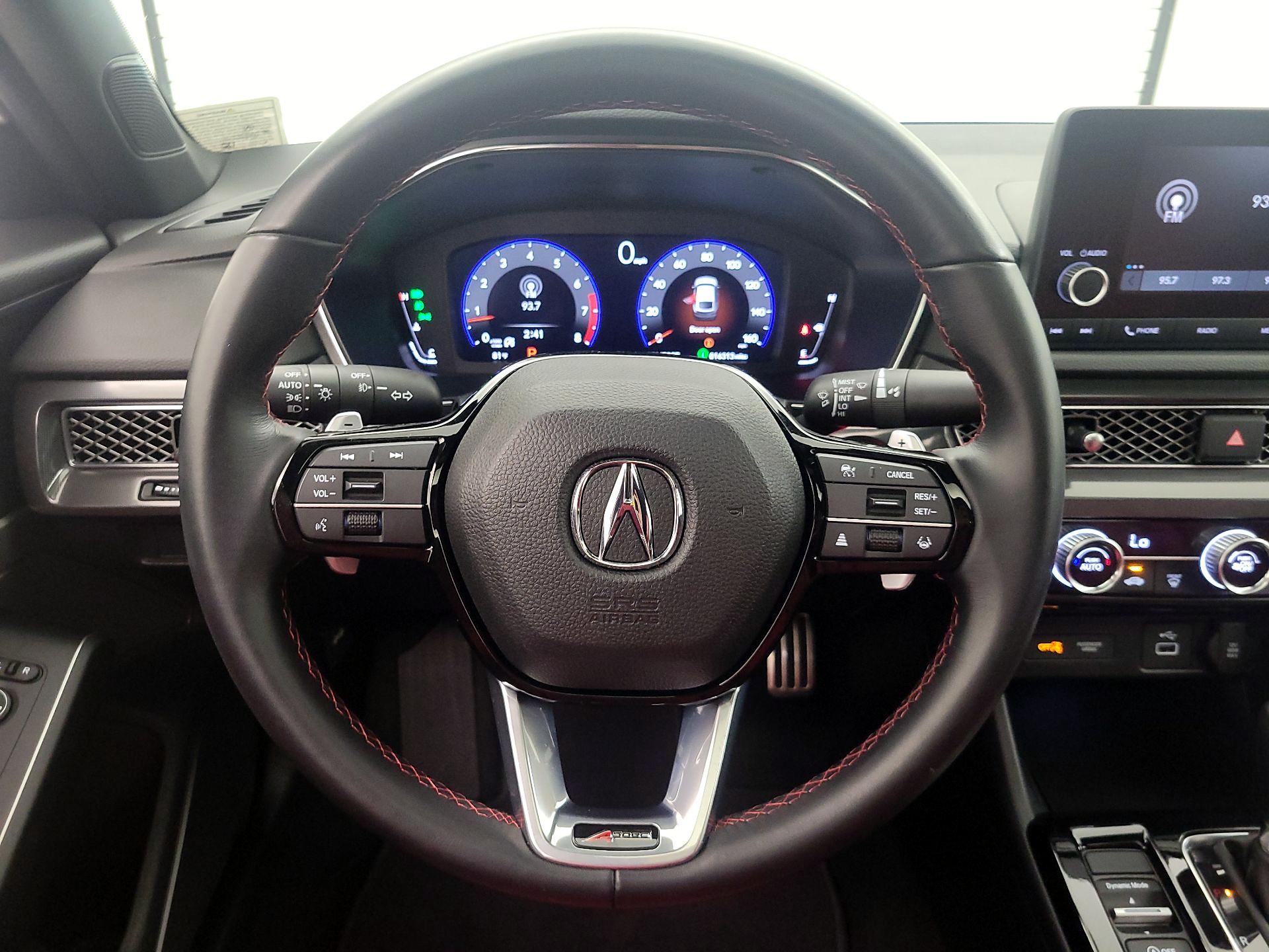 Thumbnail: 2023 Acura Integra - 10