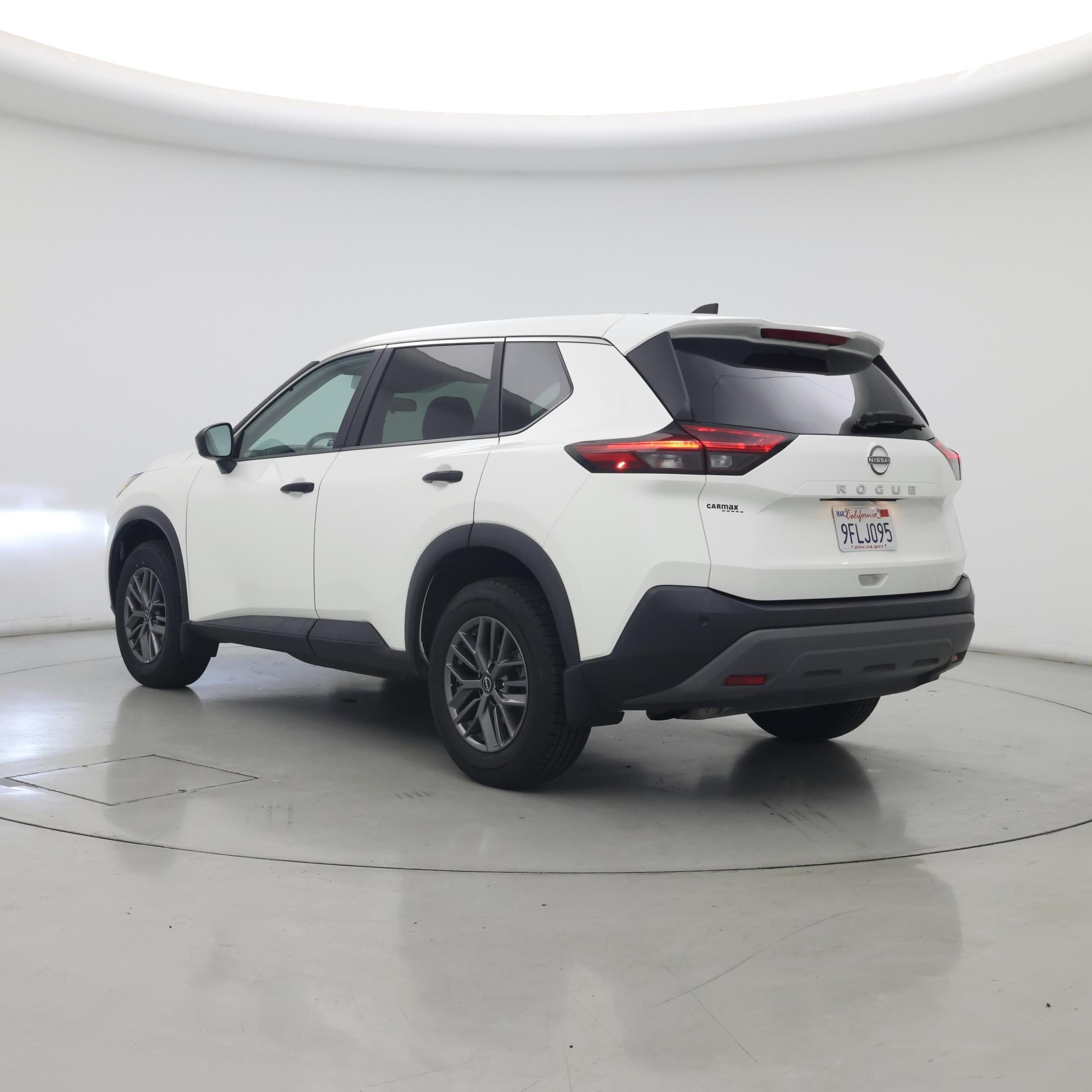 Thumbnail: 2023 Nissan Rogue - 2